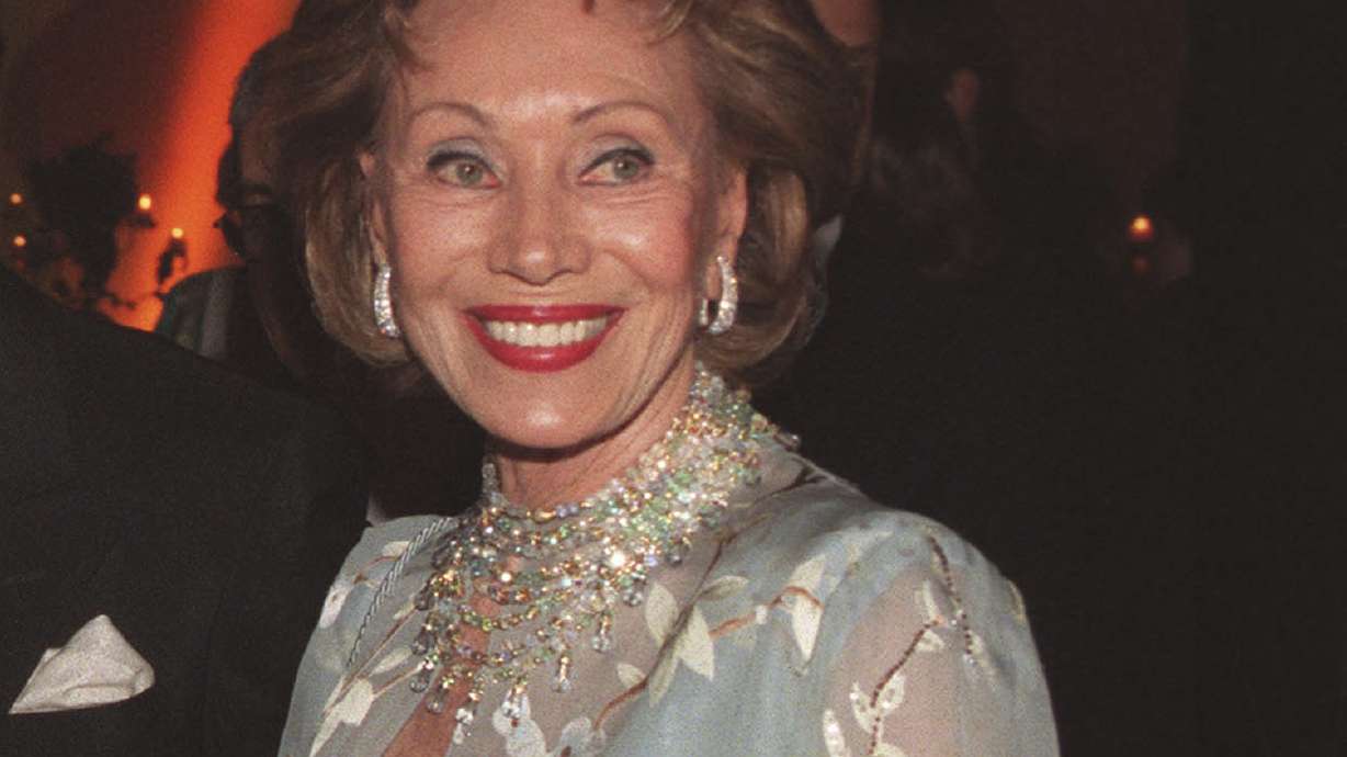 Publisher of Argentina's Clarin, Herrera de Noble, dies