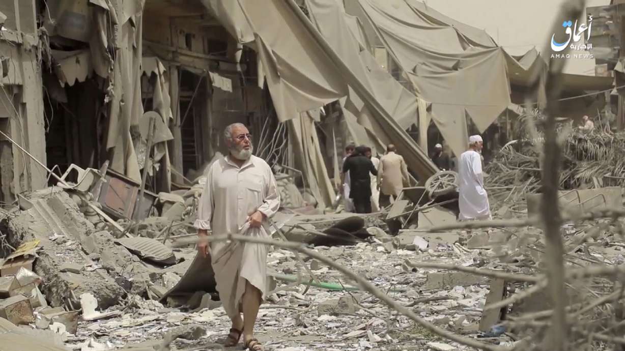 Messy fight awaits IS' next Syrian capital at Mayadeen