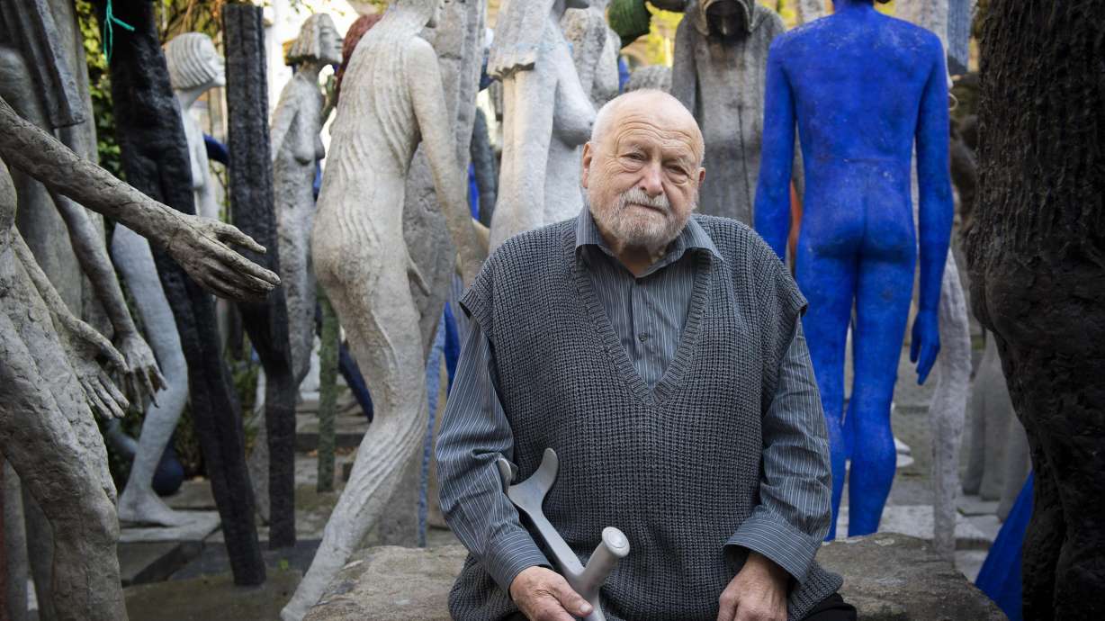 Czech sculptor Olbram Zoubek dies at age 91