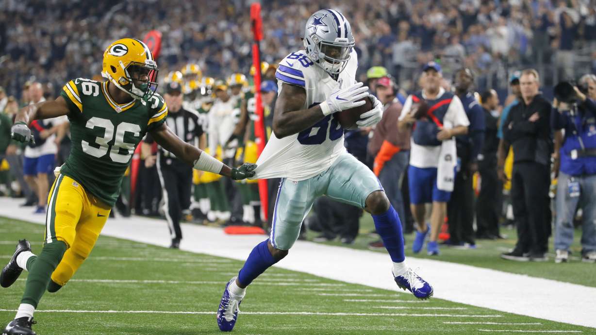 Cowboys star Dez Bryant now elder statesman for receivers