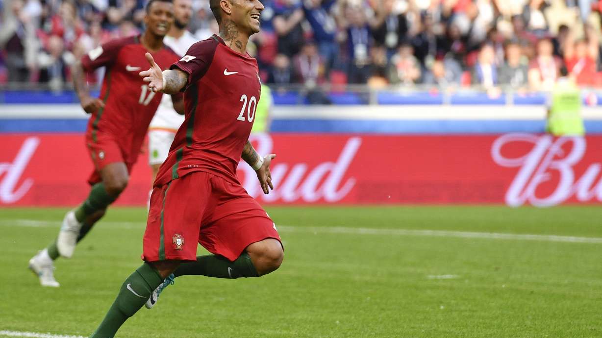 Portugal and Mexico draw 2-2 in Confederations Cup