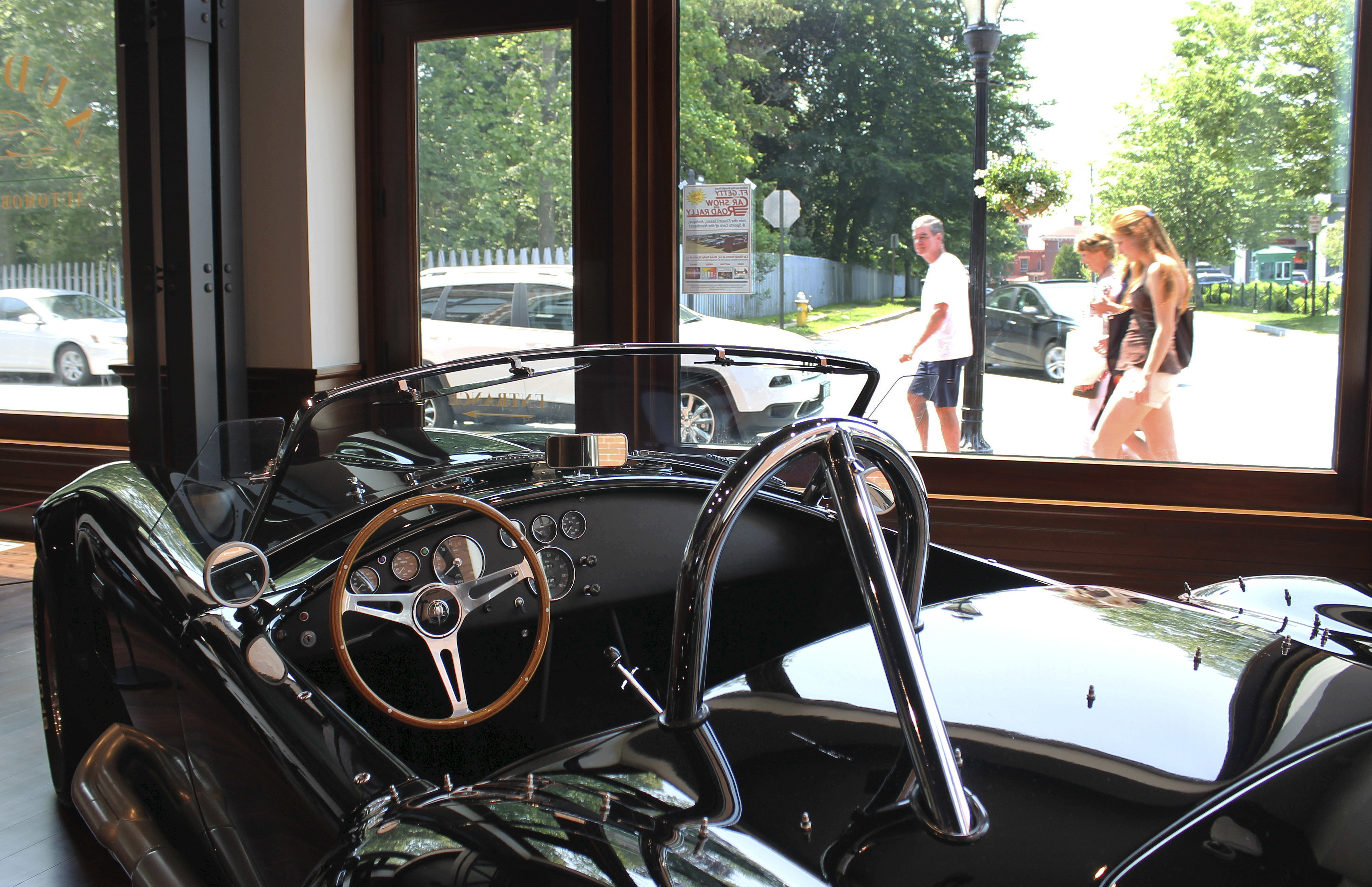 Car lovers' Newport: 2 museums highlight design on wheels