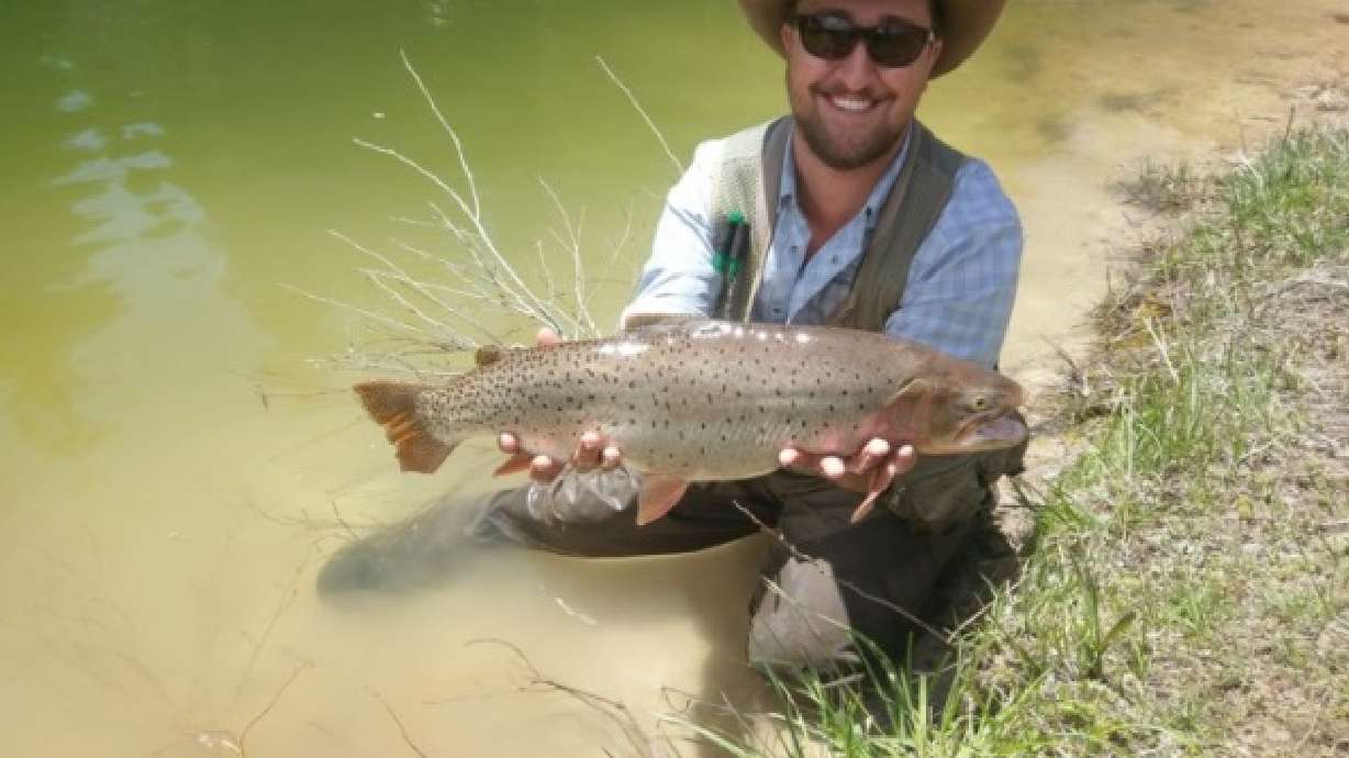 5 tips for landing big fish on a fly rod