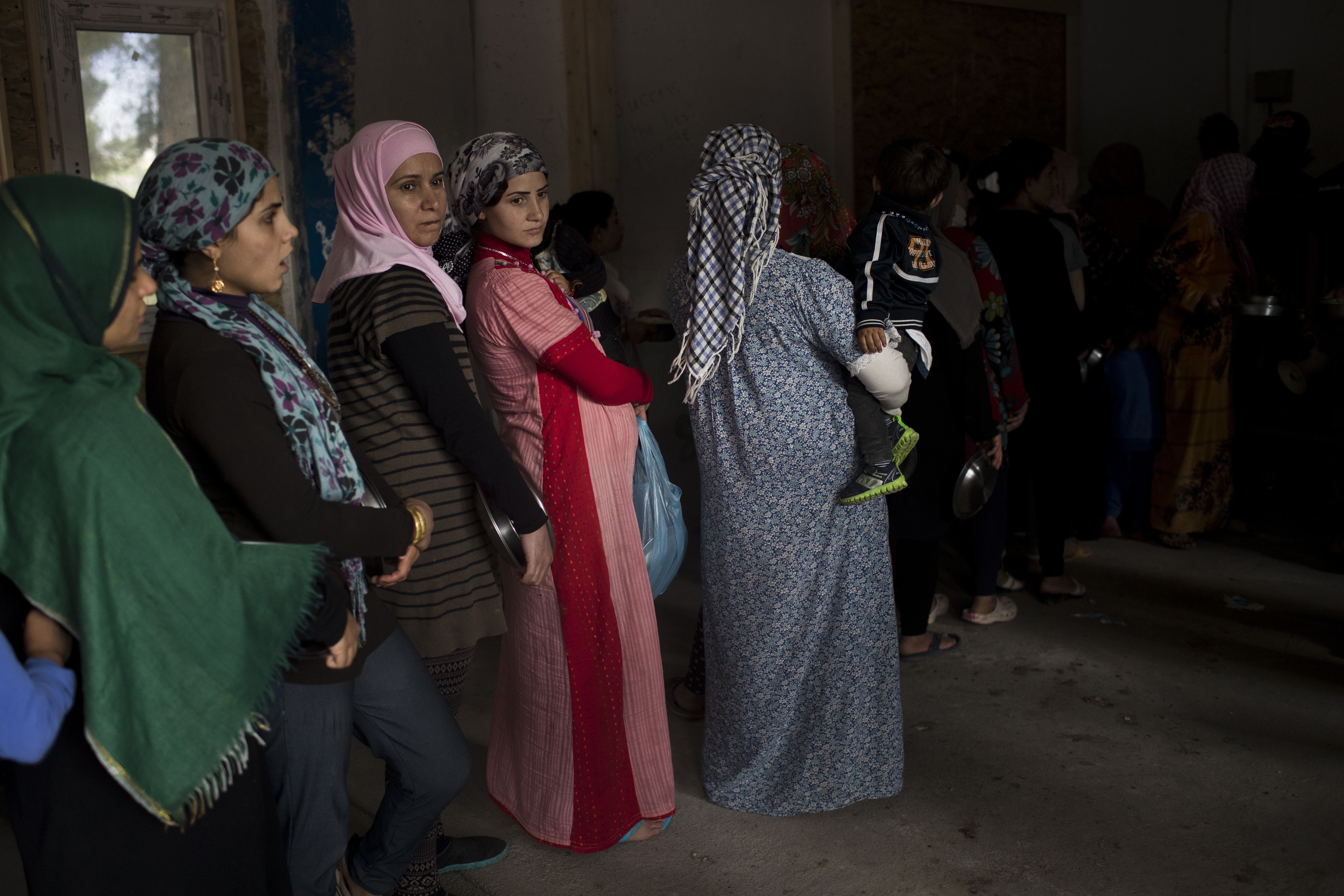 AP PHOTOS: Refugees, migrants stranded in limbo in Greece