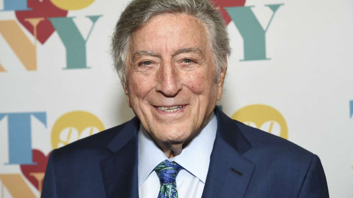 Tony Bennett receives Gershwin prize from national library