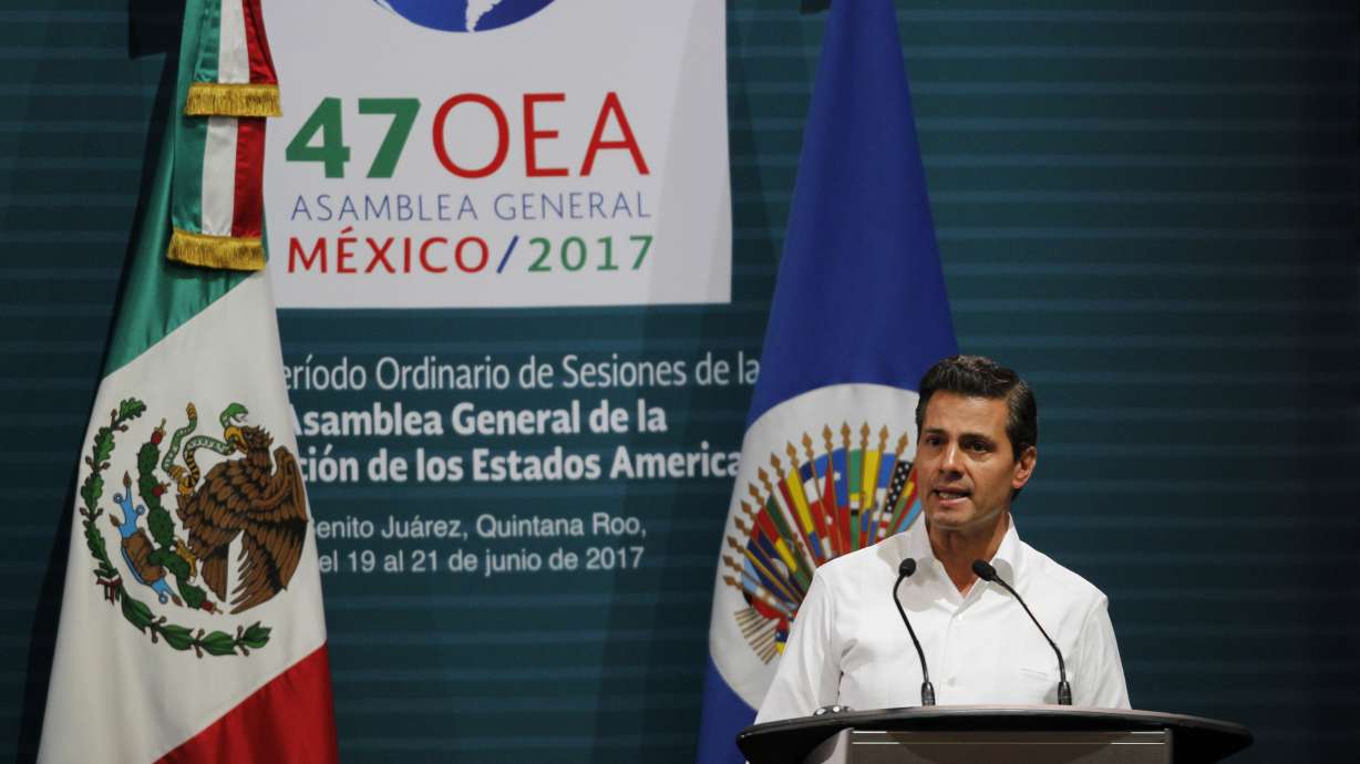 Mexican president dismisses spying, wants fast investigation
