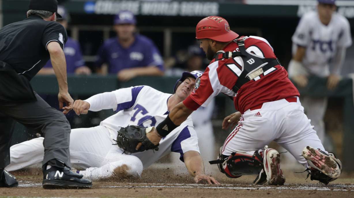 TCU's Wymer stymies Louisville in 4-3 CWS win; Florida next
