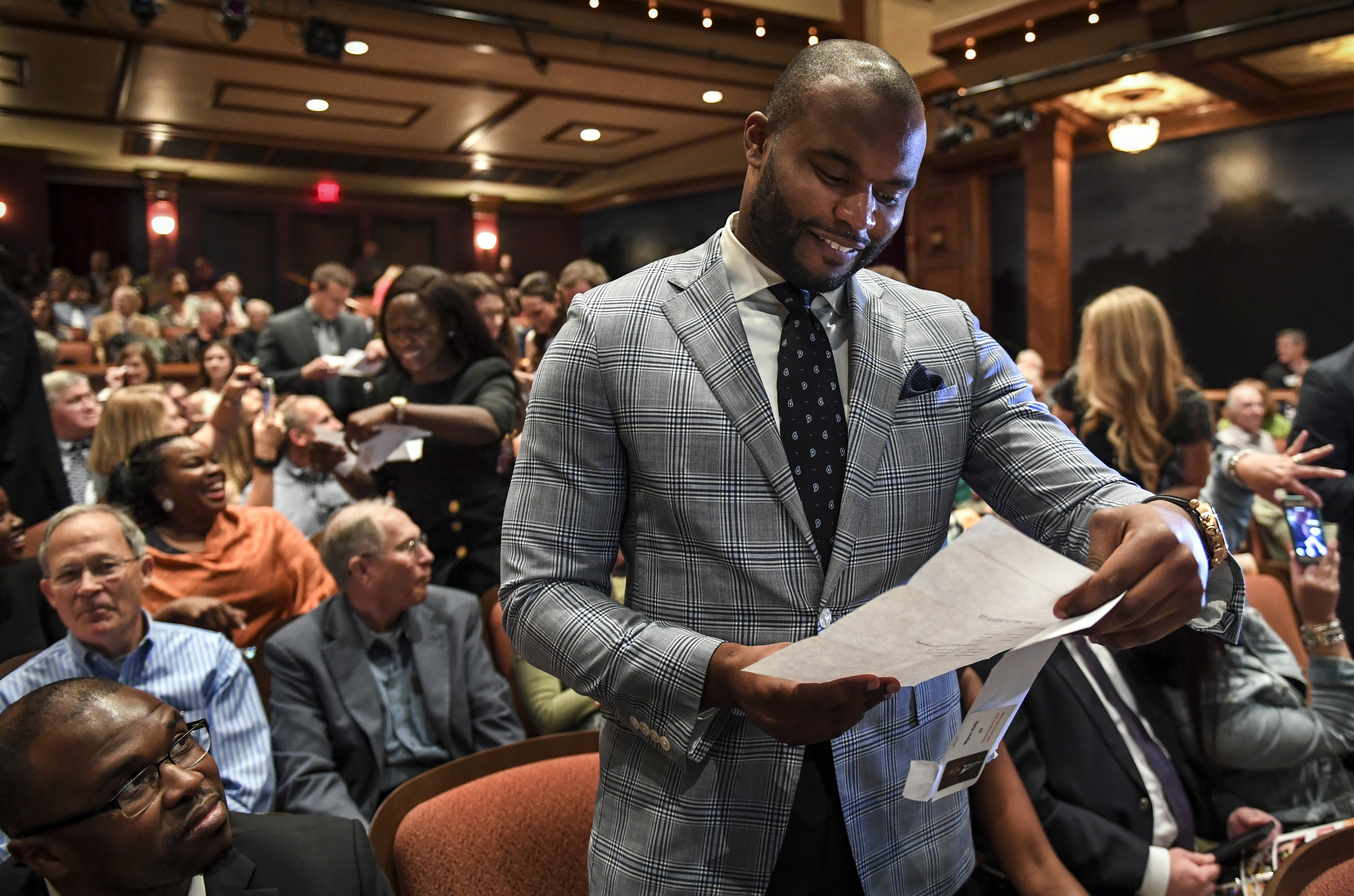 Ex-FSU star Myron Rolle ready to begin med school residency