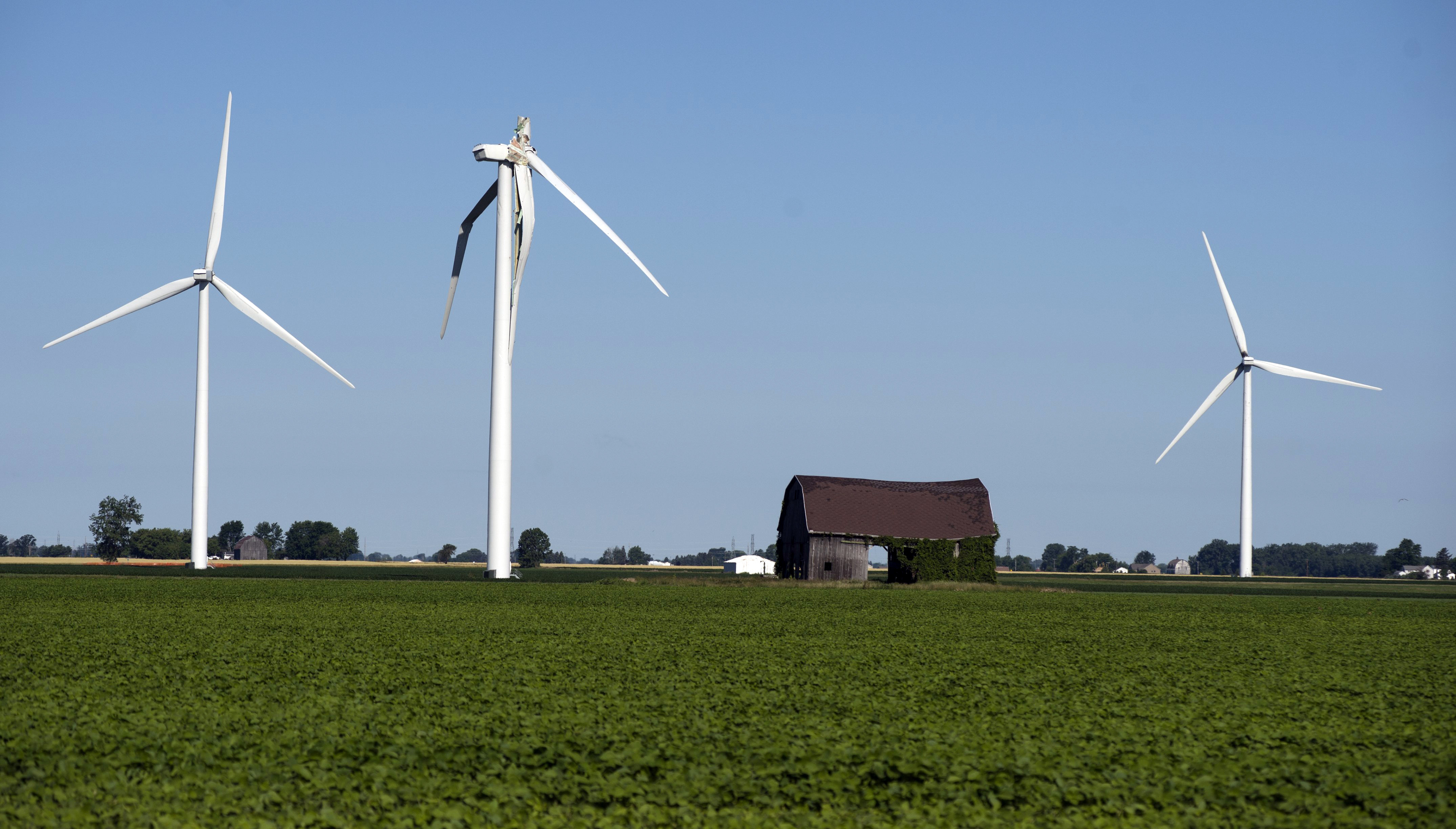 Wind turbine blade breaks in rural mid-Michigan; no injuries