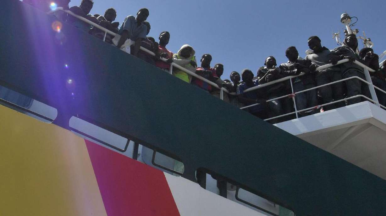 Migrant pressures grow; Italy presses EU nations to do more