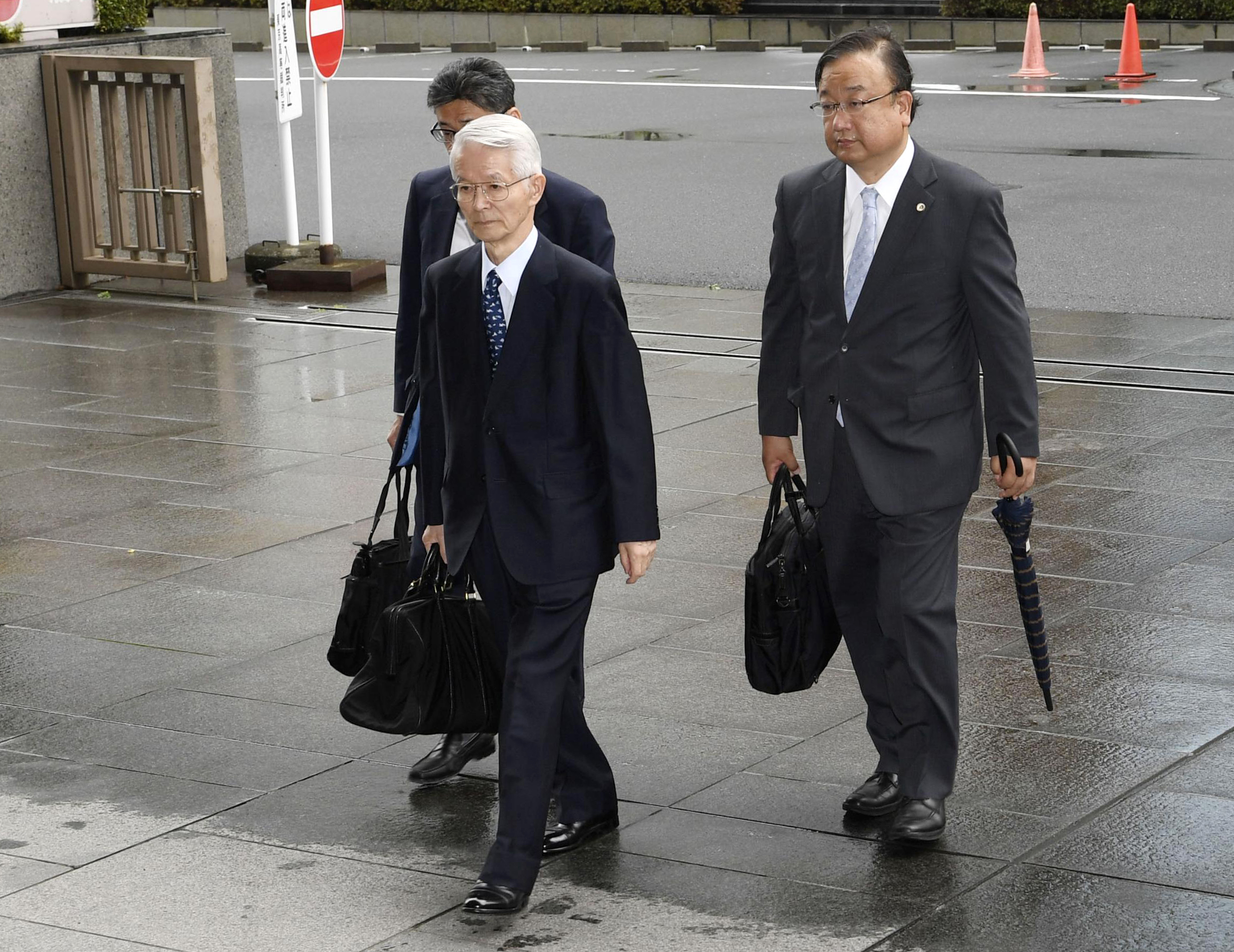 Ex-TEPCO leaders plead not guilty in Fukushima nuclear trial