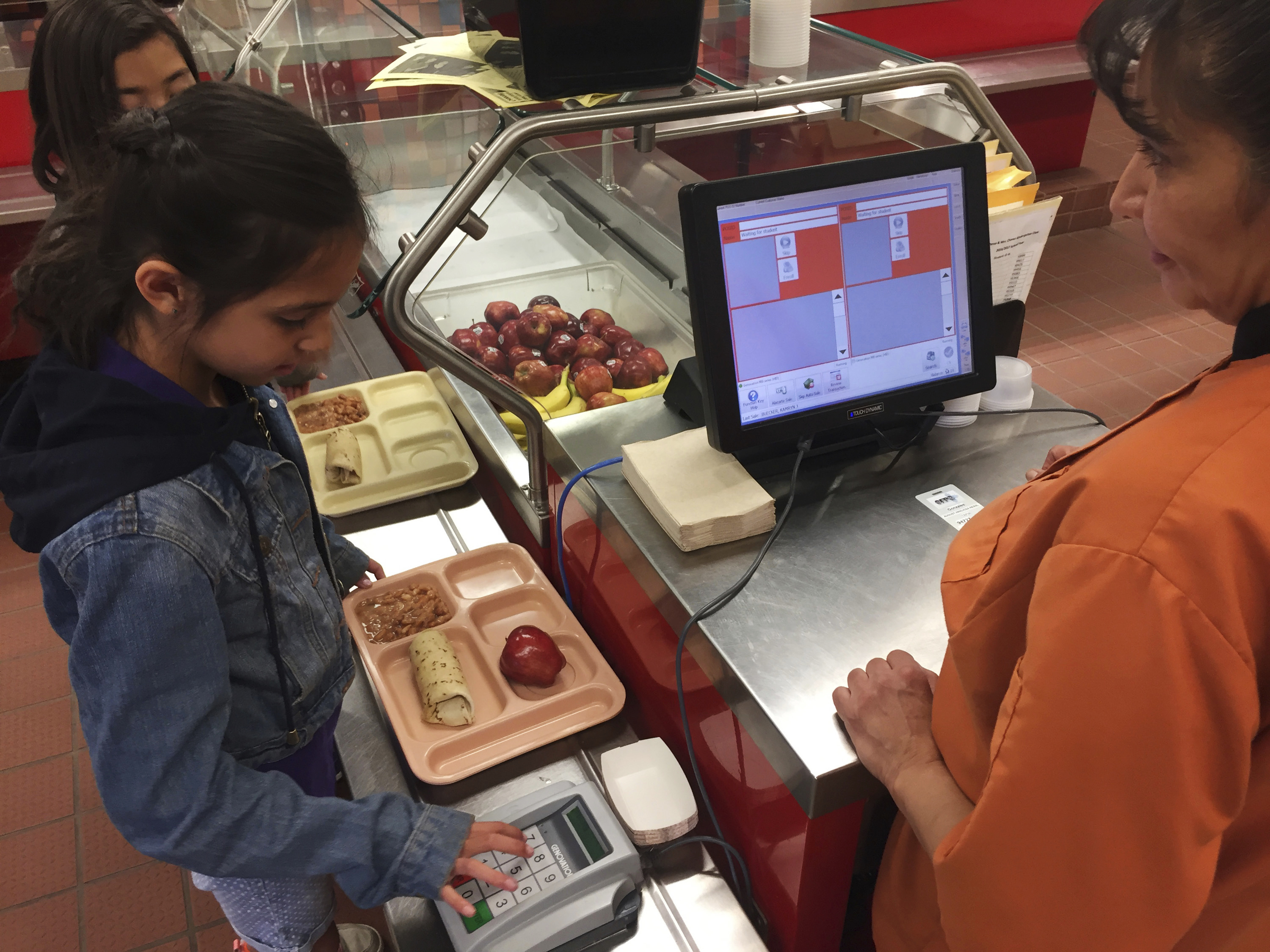 US schools rethink meal-debt policies that humiliate kids