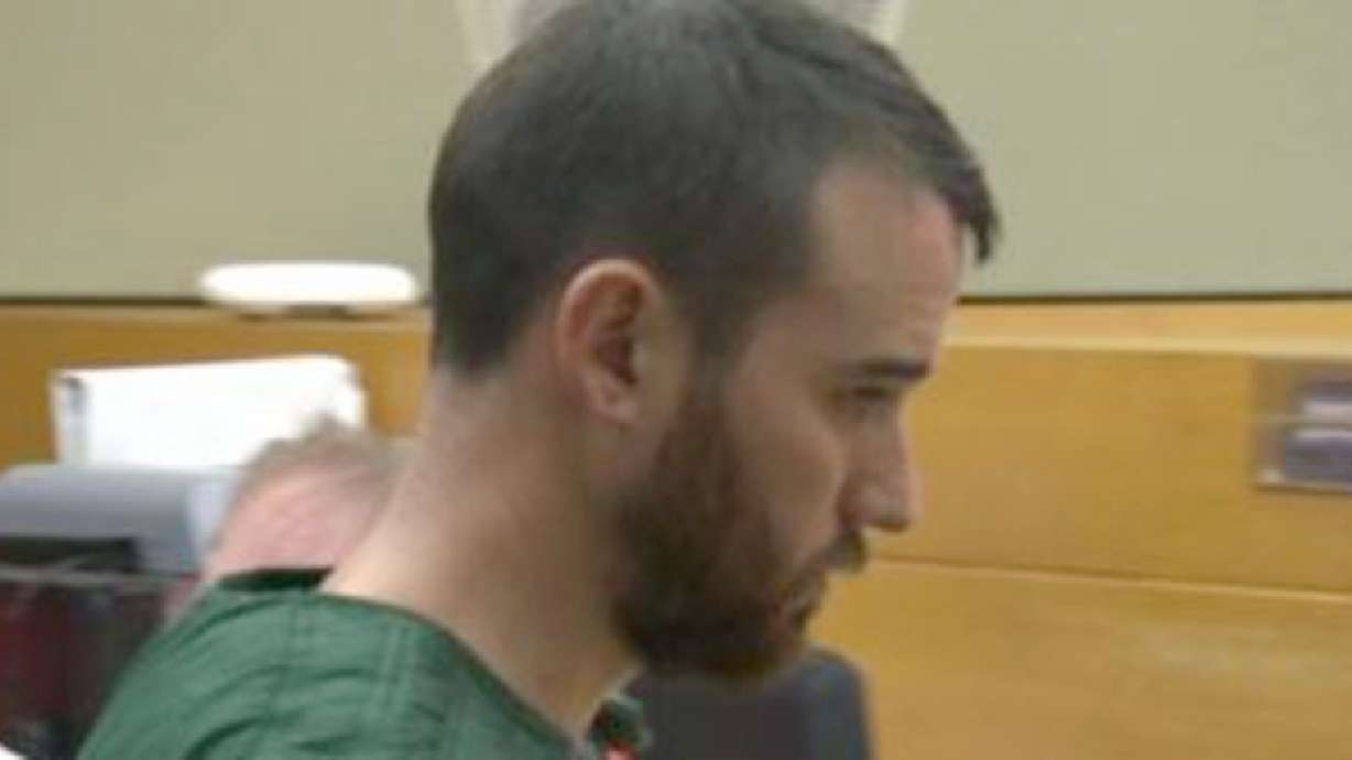 Police: Man says he doesn't recall killing wife in Uber car