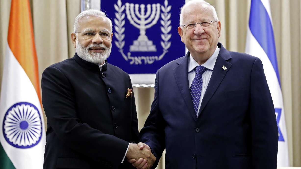 Israel, India sign several agreements during Modi's visit