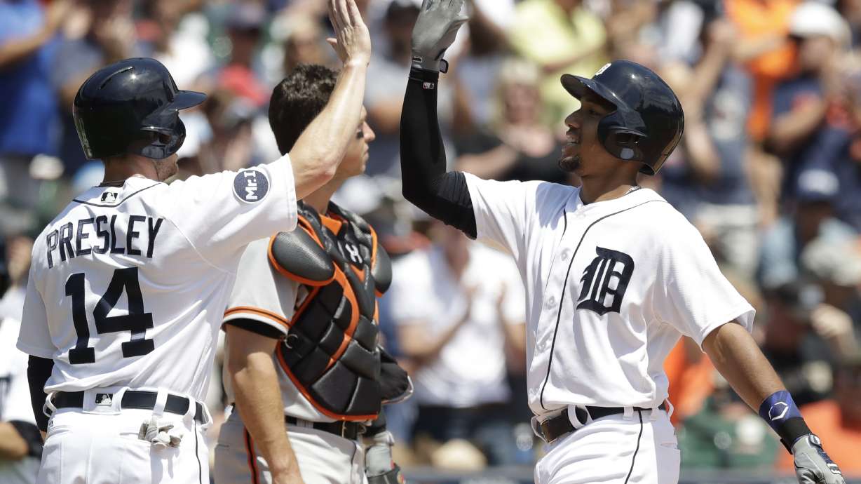Sanchez sharp again for Tigers in 6-2 win over Giants