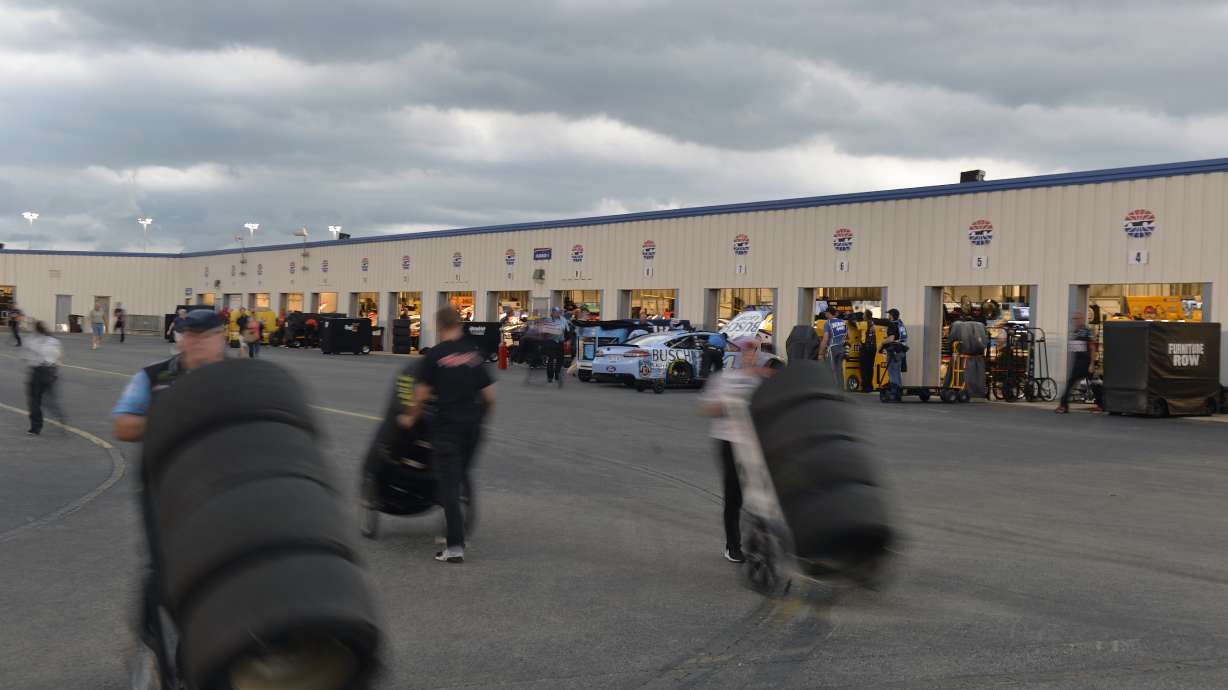 Storm postpones Xfinity Series race at Kentucky Speedway