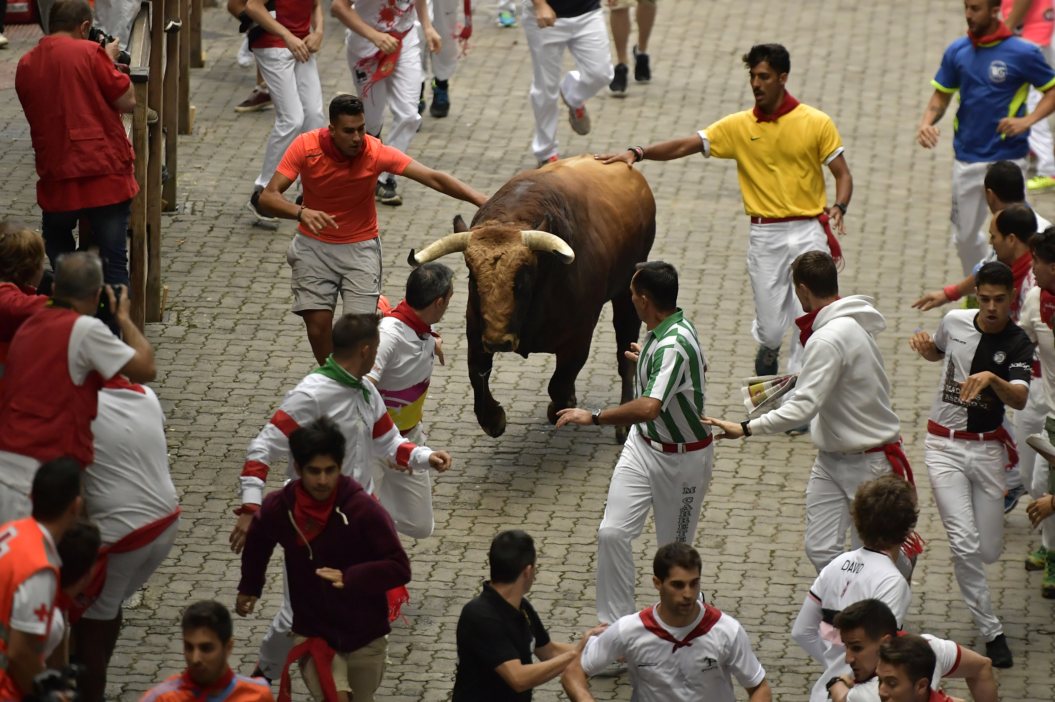 Spain's running of the bulls: No gorings on Day 3