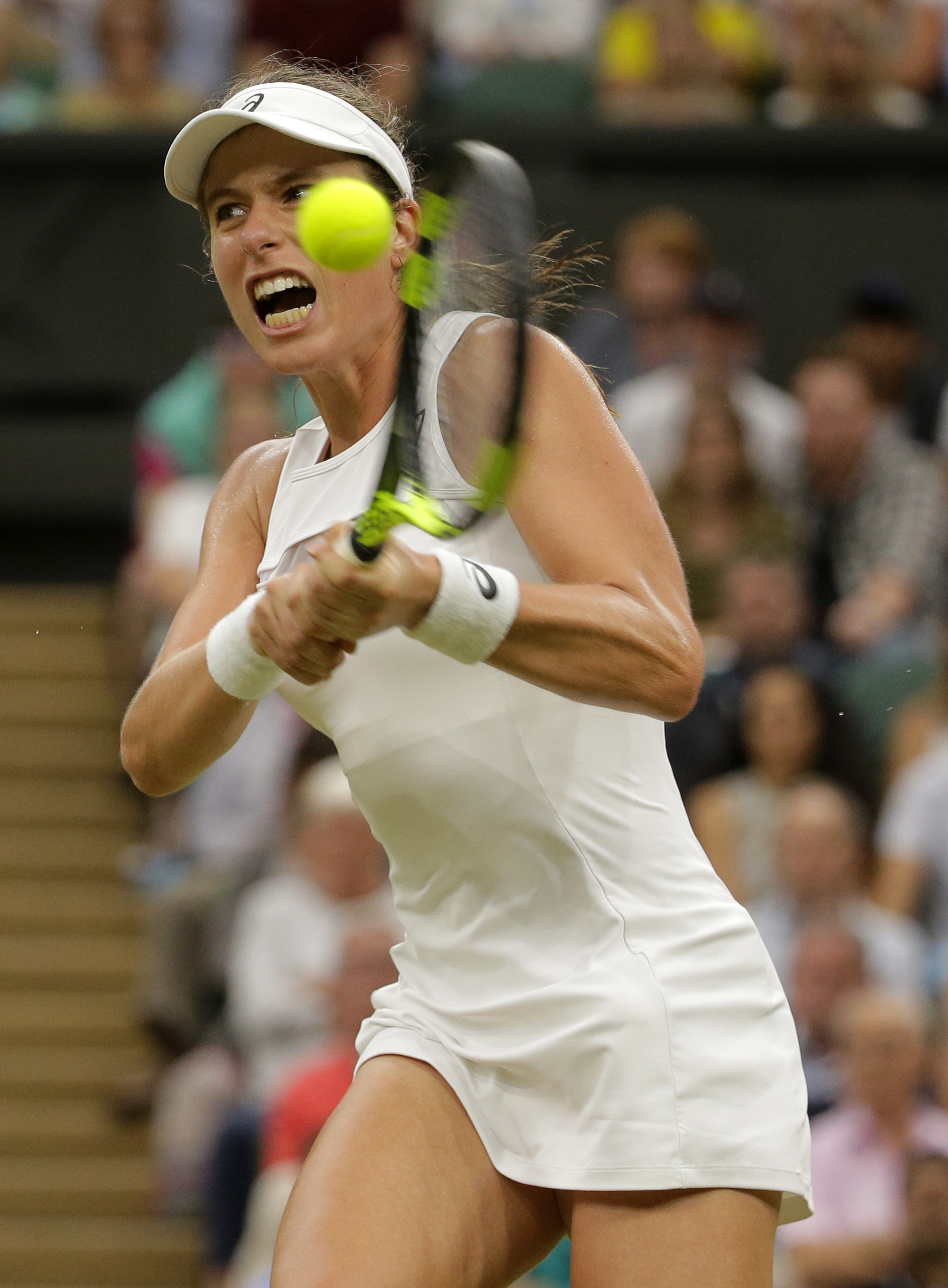 Konta teaching history at Wimbledon with another victory