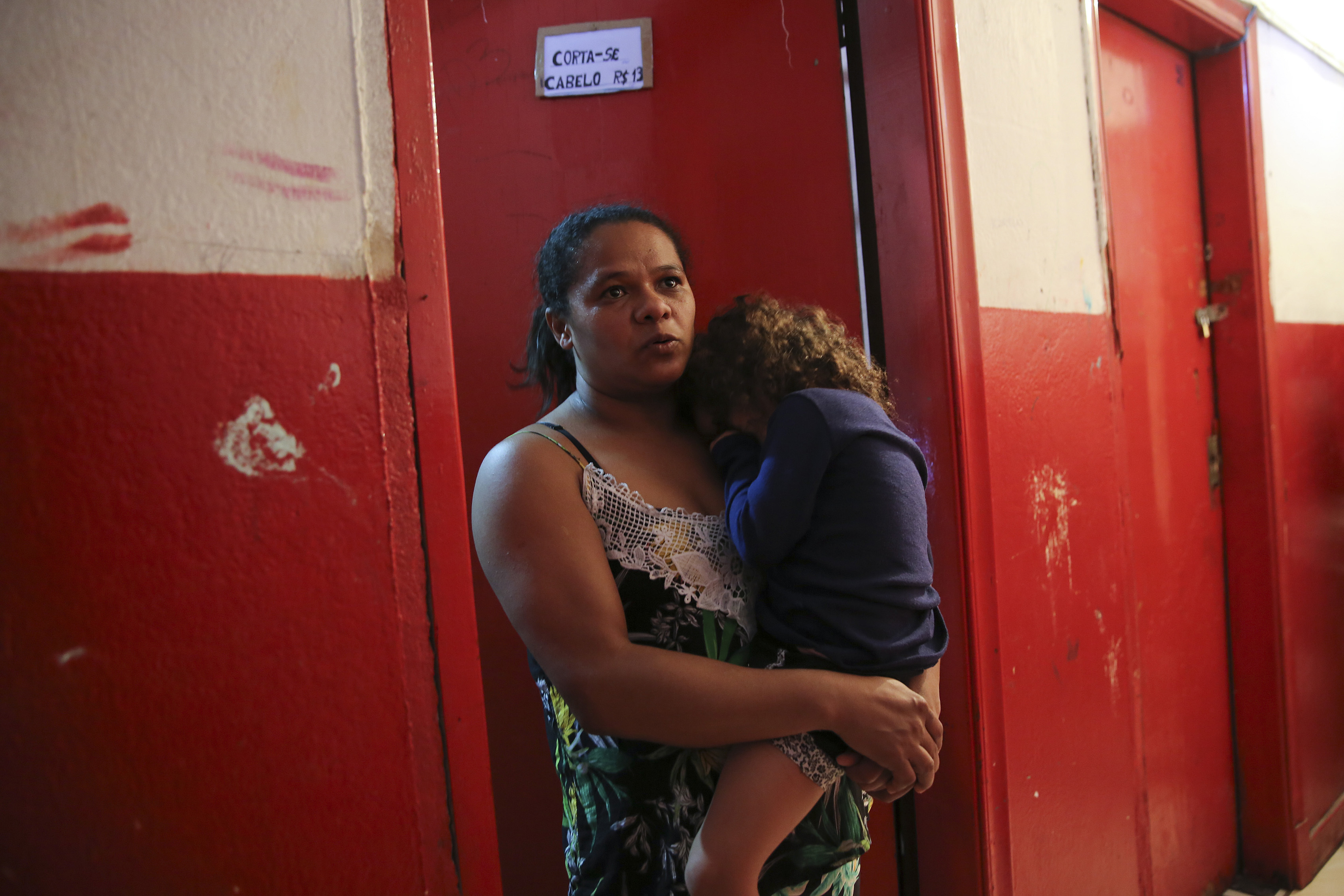 Battle for downtown Sao Paulo pits squatters against mayor