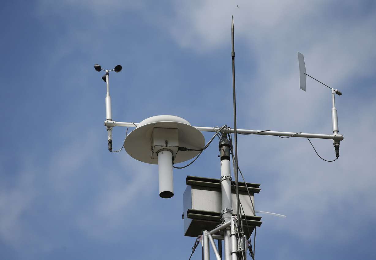 The Hawthorne air monitoring station at Hawthorne Elementary School in Salt Lake City is pictured on Wednesday, July 12, 2017. (Photo: Jeffrey D. Allred, Deseret News)