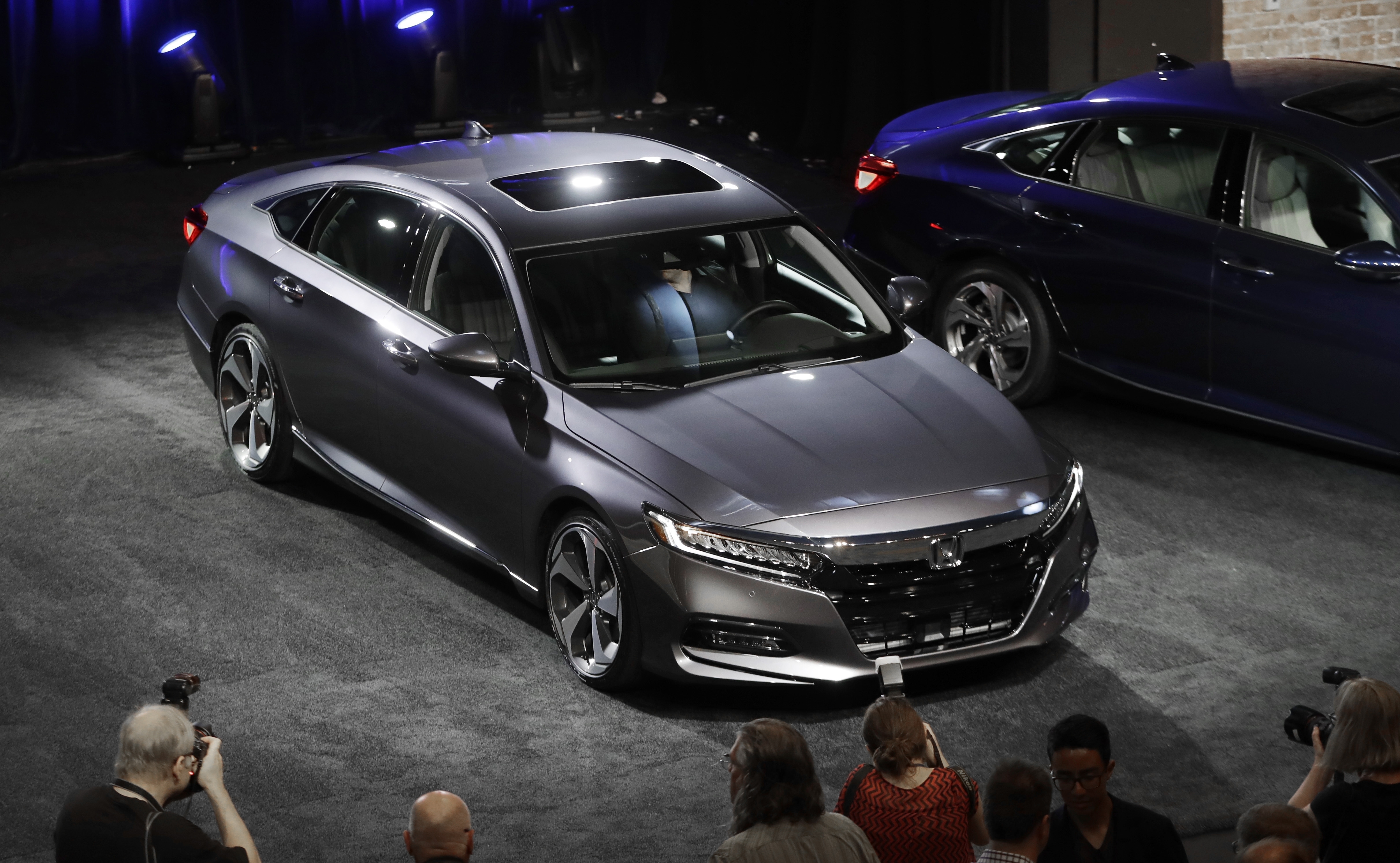 Honda unveils new Accord as midsize cars fall out of favor