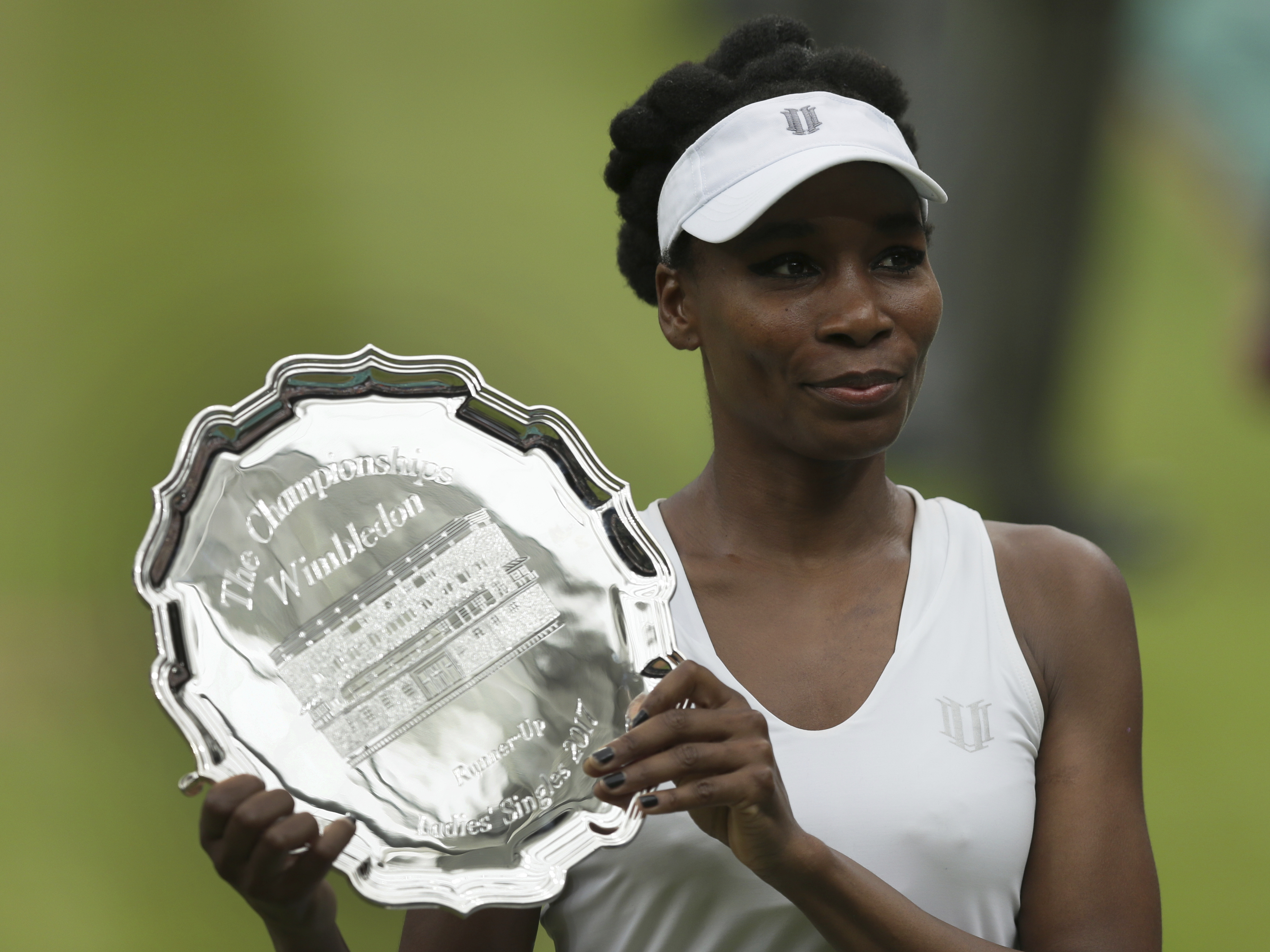 Venus Williams falls short of 6th Wimbledon title at age 37