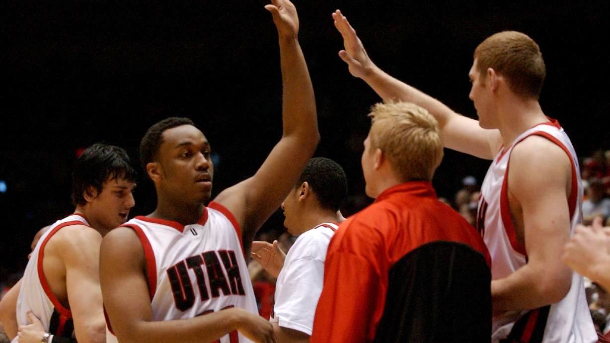 Drisdom's 3 helps Team Utah hold off Team Fredette in tourney opener