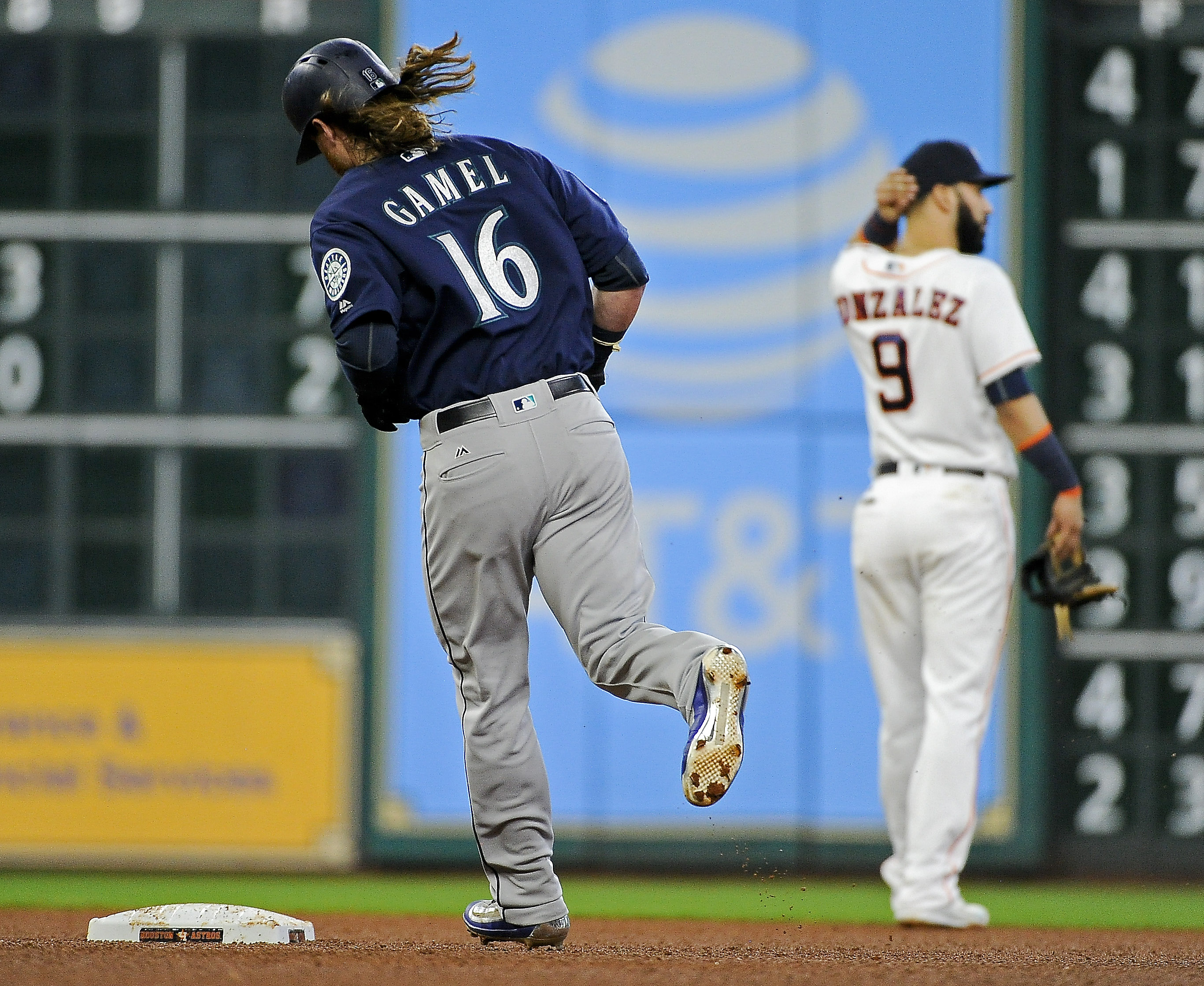 Paxton, Gamel power Mariners to 4-1 win over Astros