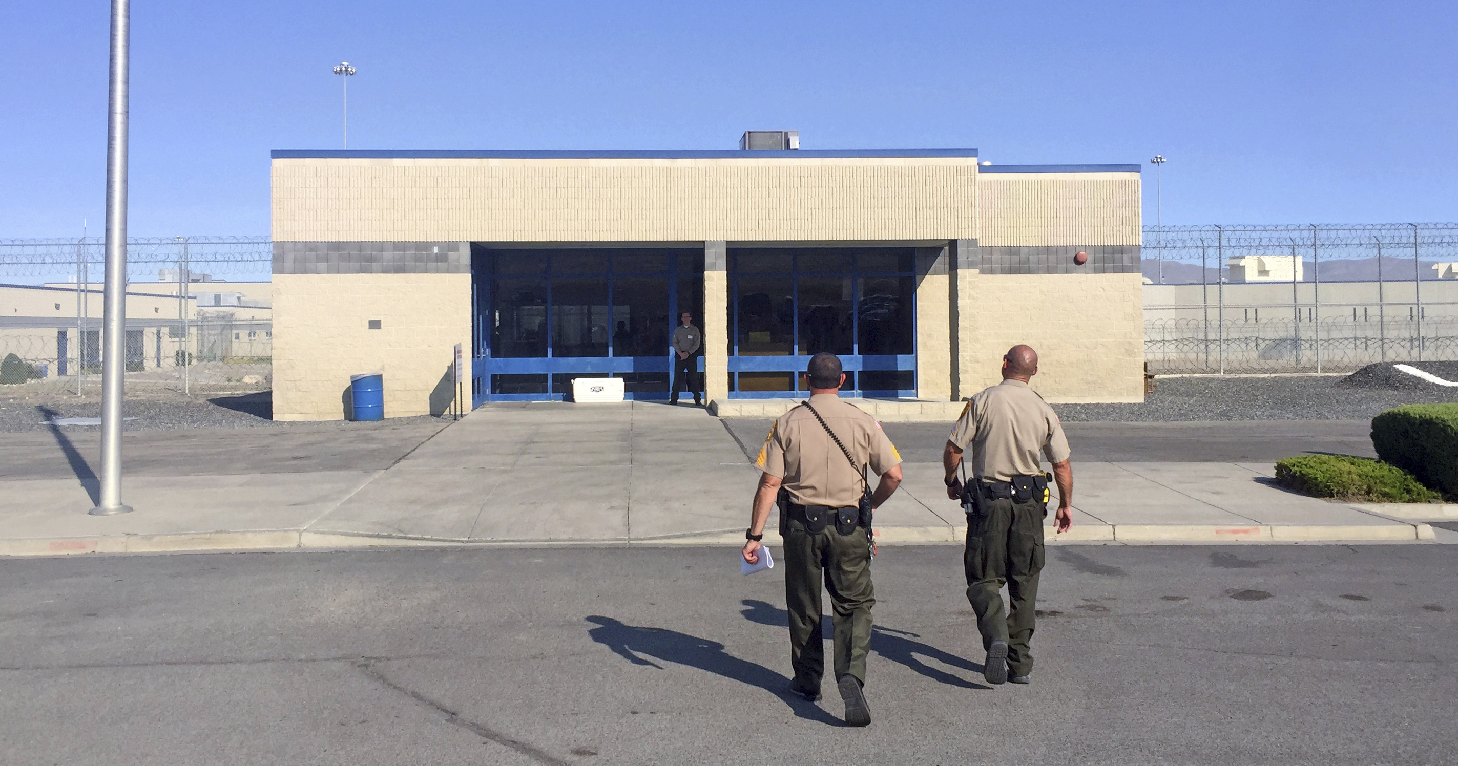 The Latest: OJ Simpson is granted parole in armed robbery