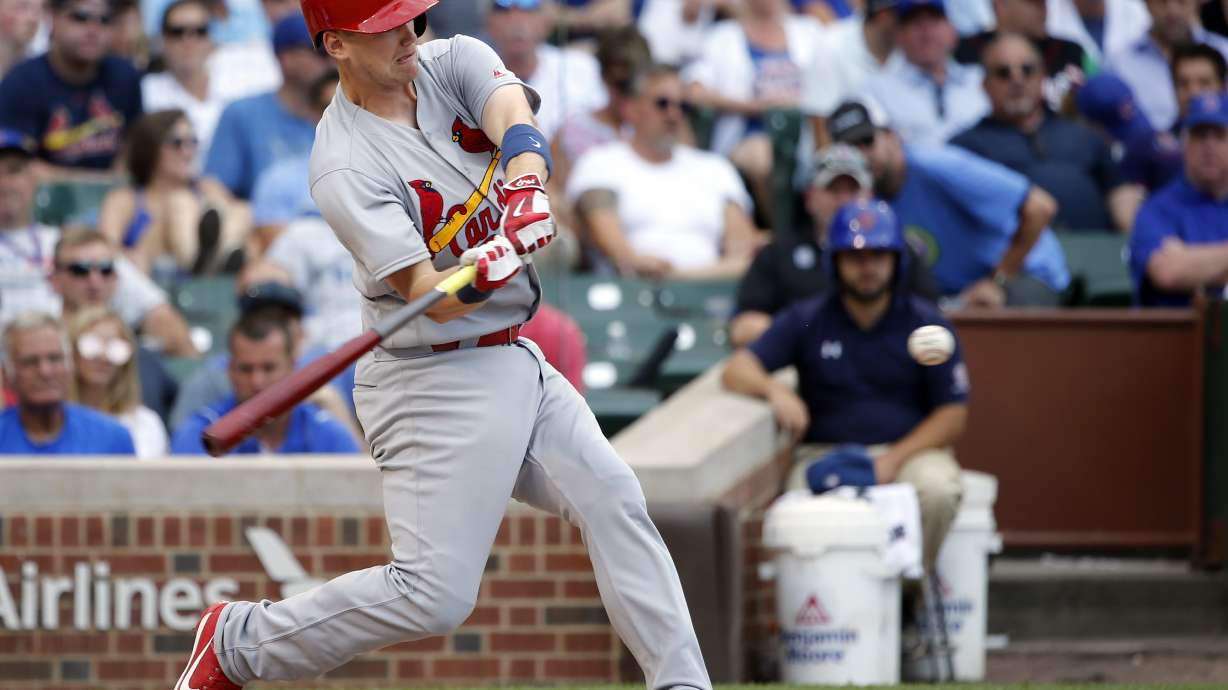 Cardinals score 9 in 8th, cool off Cubs with 11-4 win