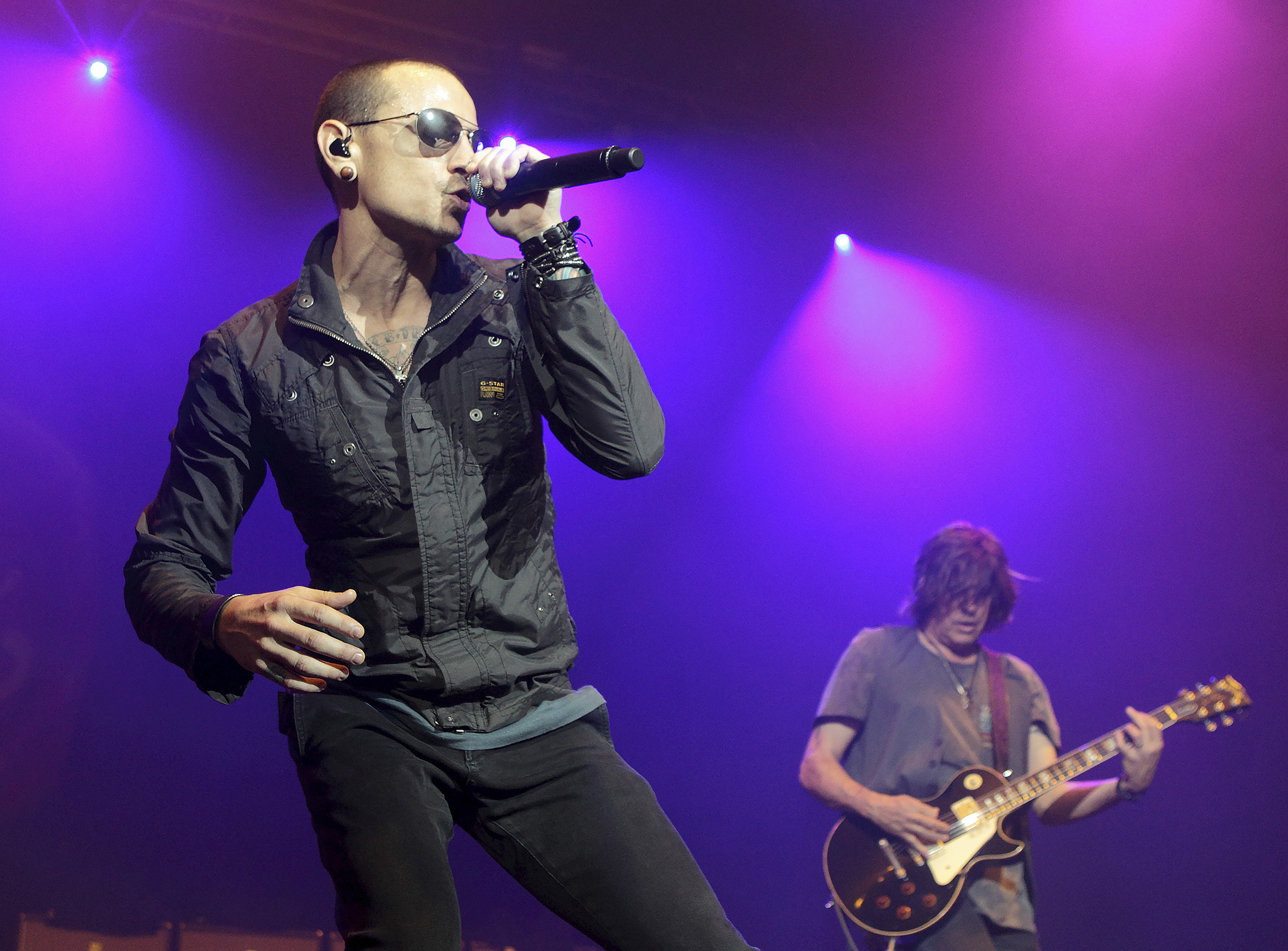 Linkin Park cancels tour after Chester Bennington's death