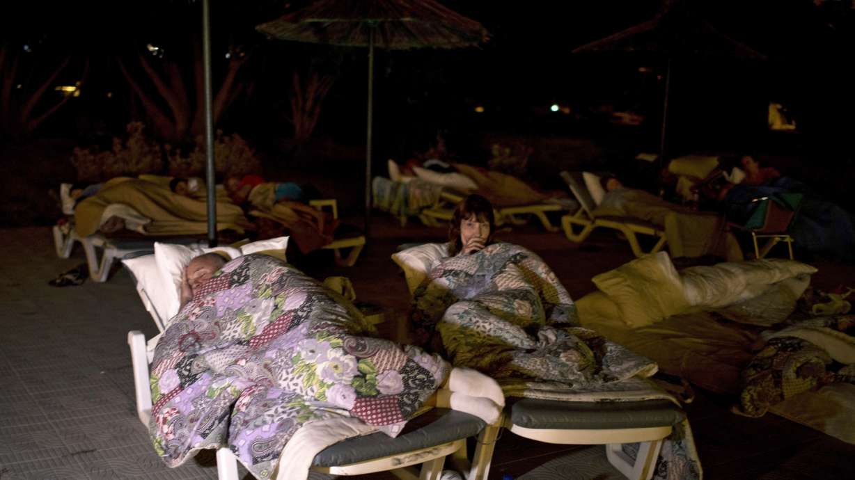 Strong aftershocks test nerves on Greek island after quake