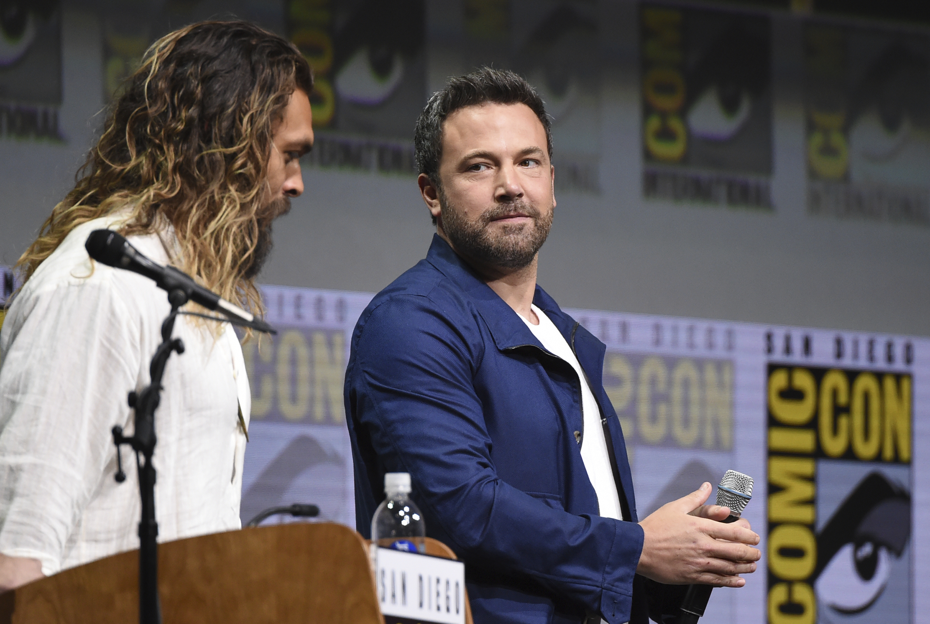 Ben Affleck to fans: I'm still Batman, despite rumors