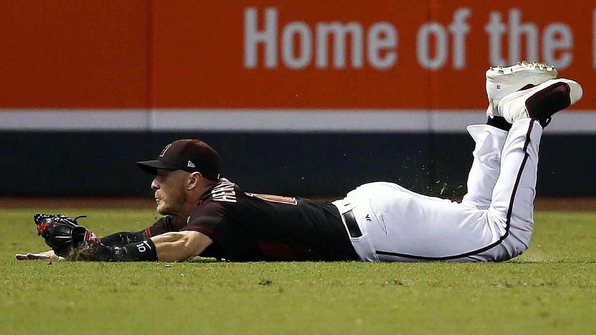 Harper's 2 RBIs help Nats beat Diamondbacks 4-3