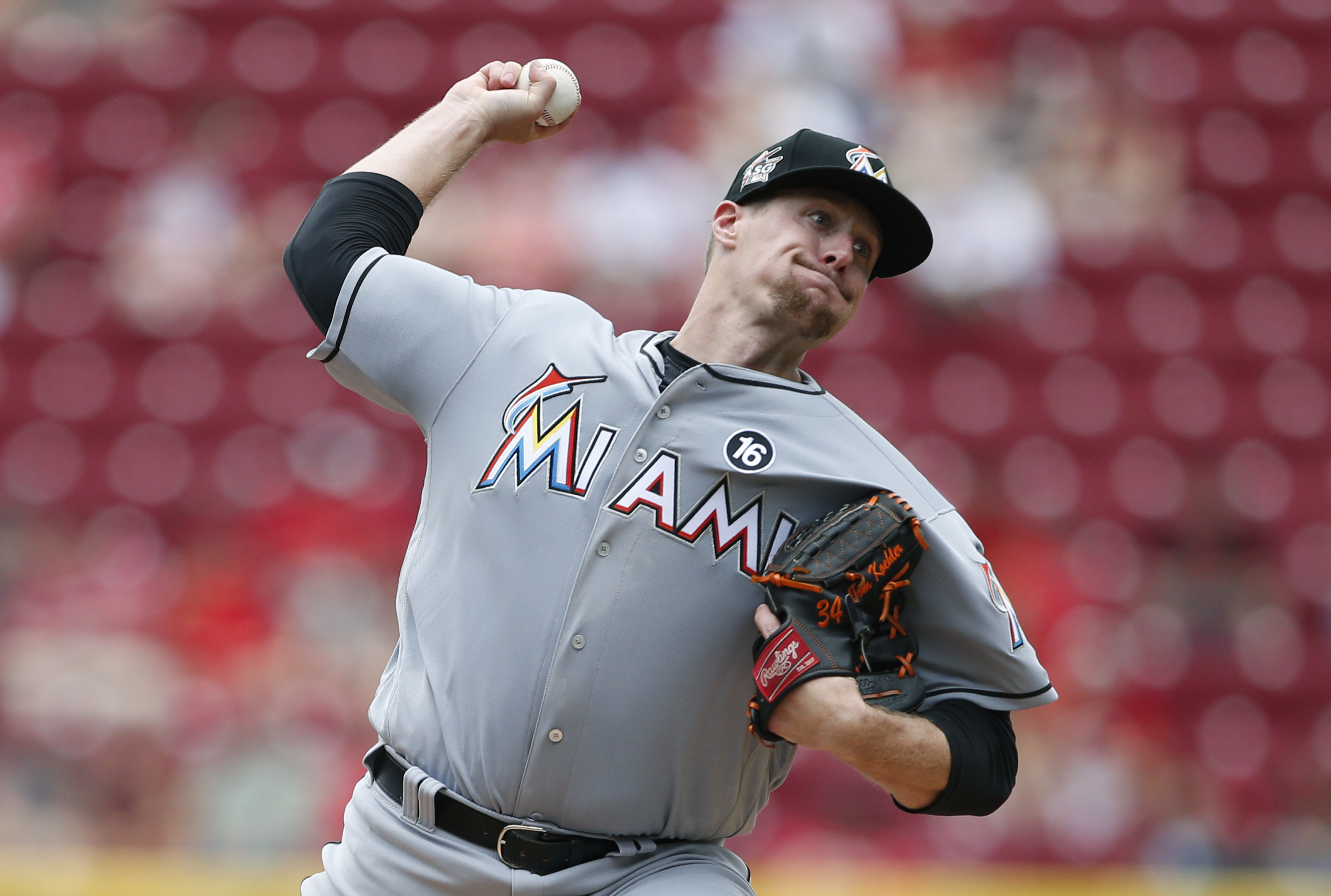 Gennett, Suarez, Barnhart homer as Reds top Marlins 6-3