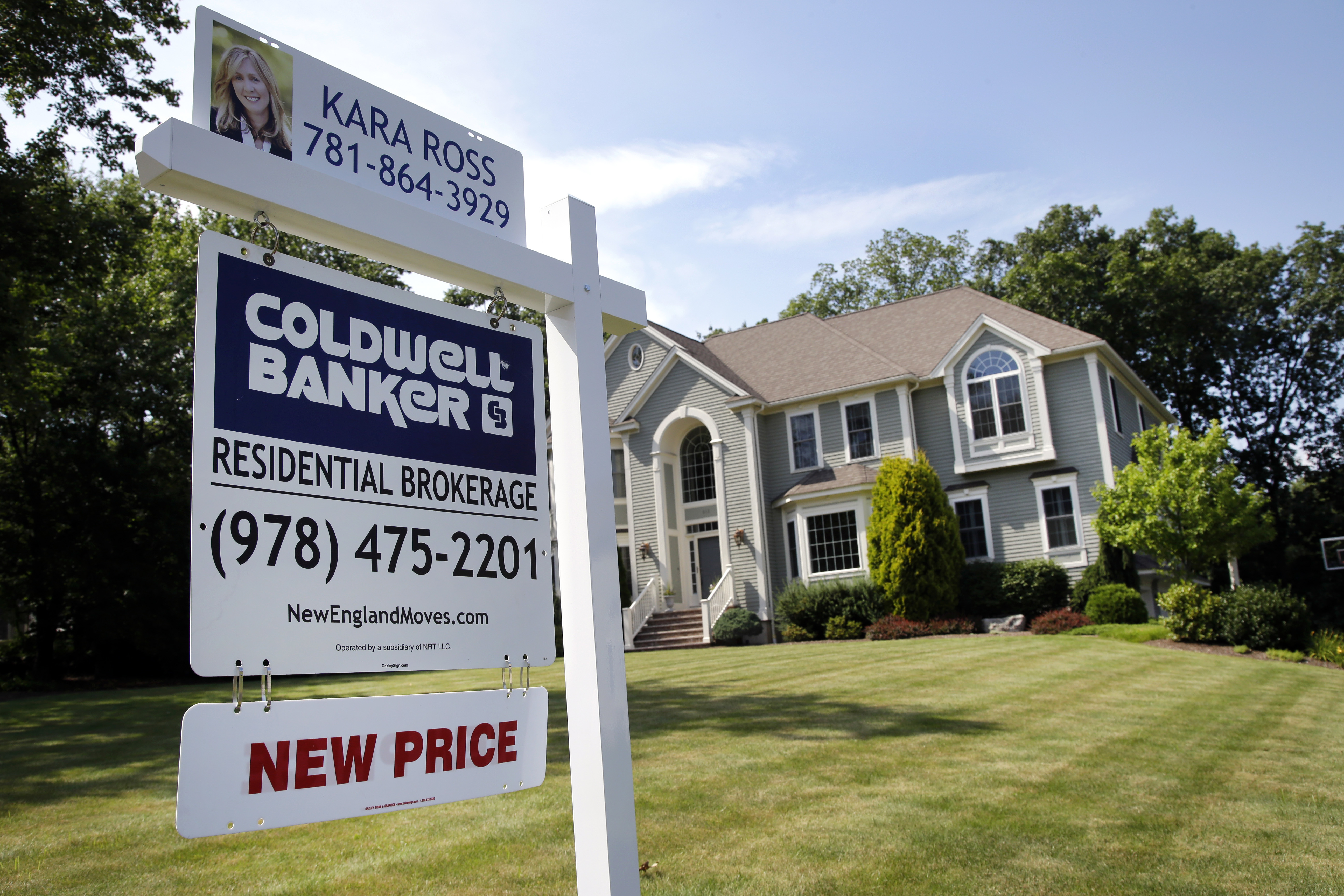 US home sales fell in June; would-be buyers can't find homes