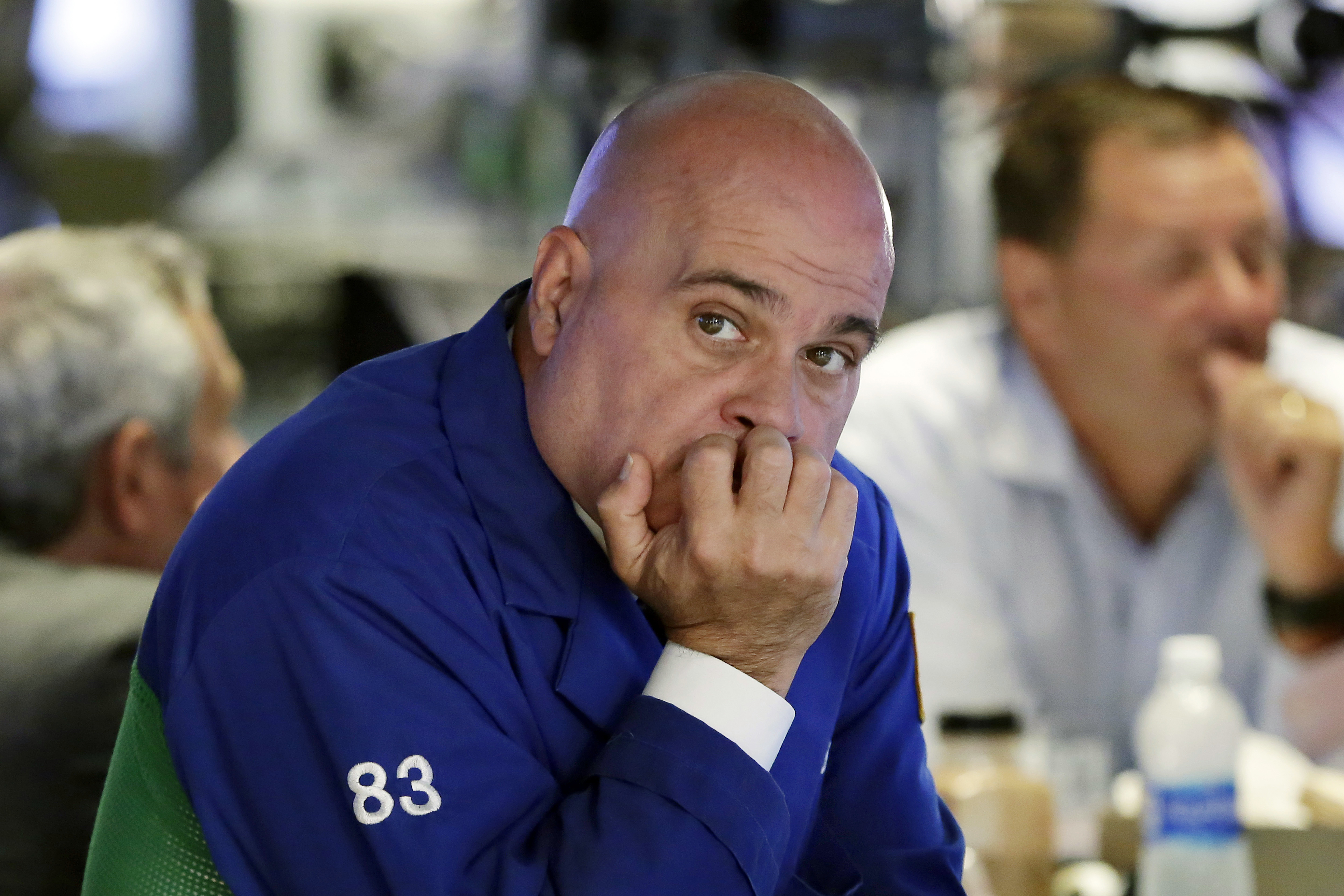 Asian stock indexes mixed amid caution on earnings, politics