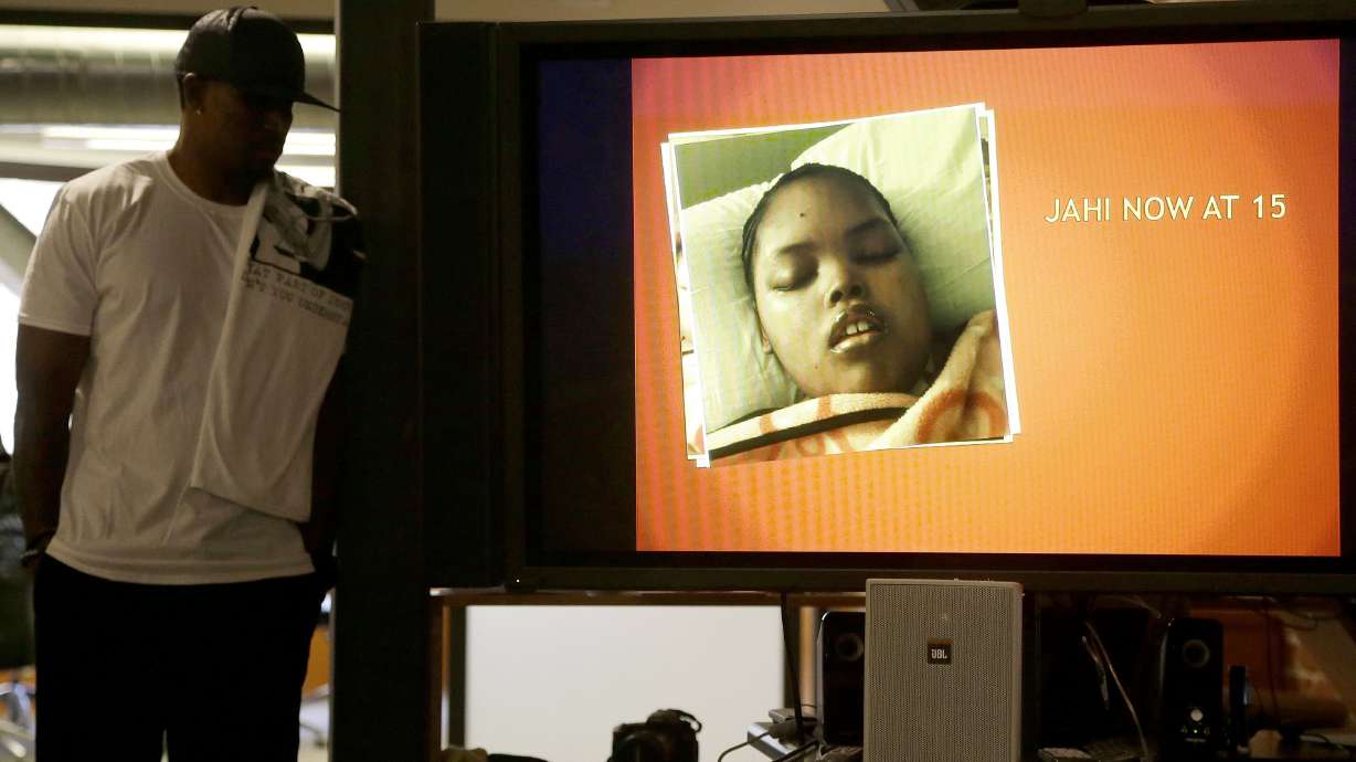 Family of brain-dead California girl fights to reverse death