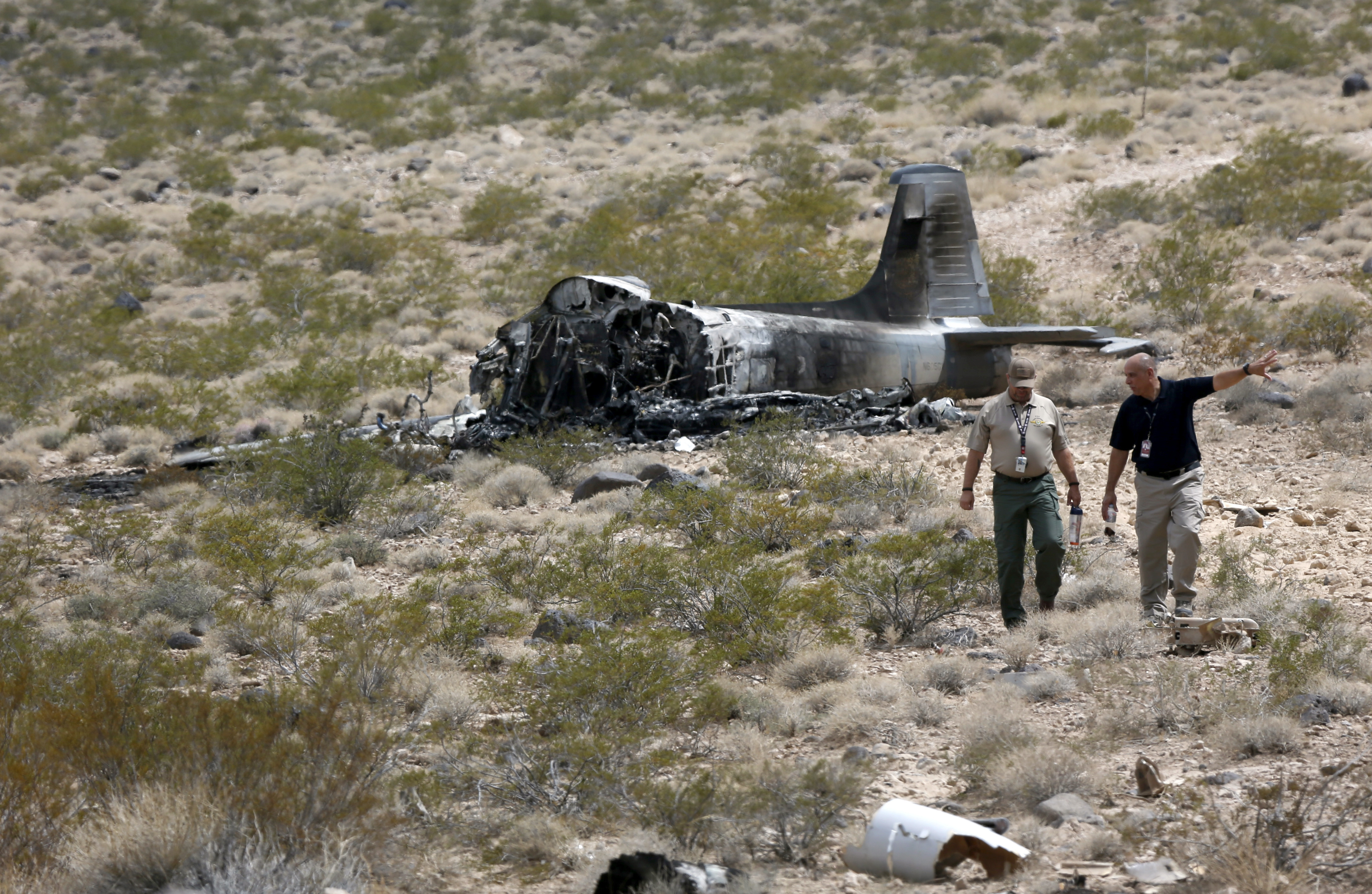 Pilot survives vintage military jet fire near Nevada airport