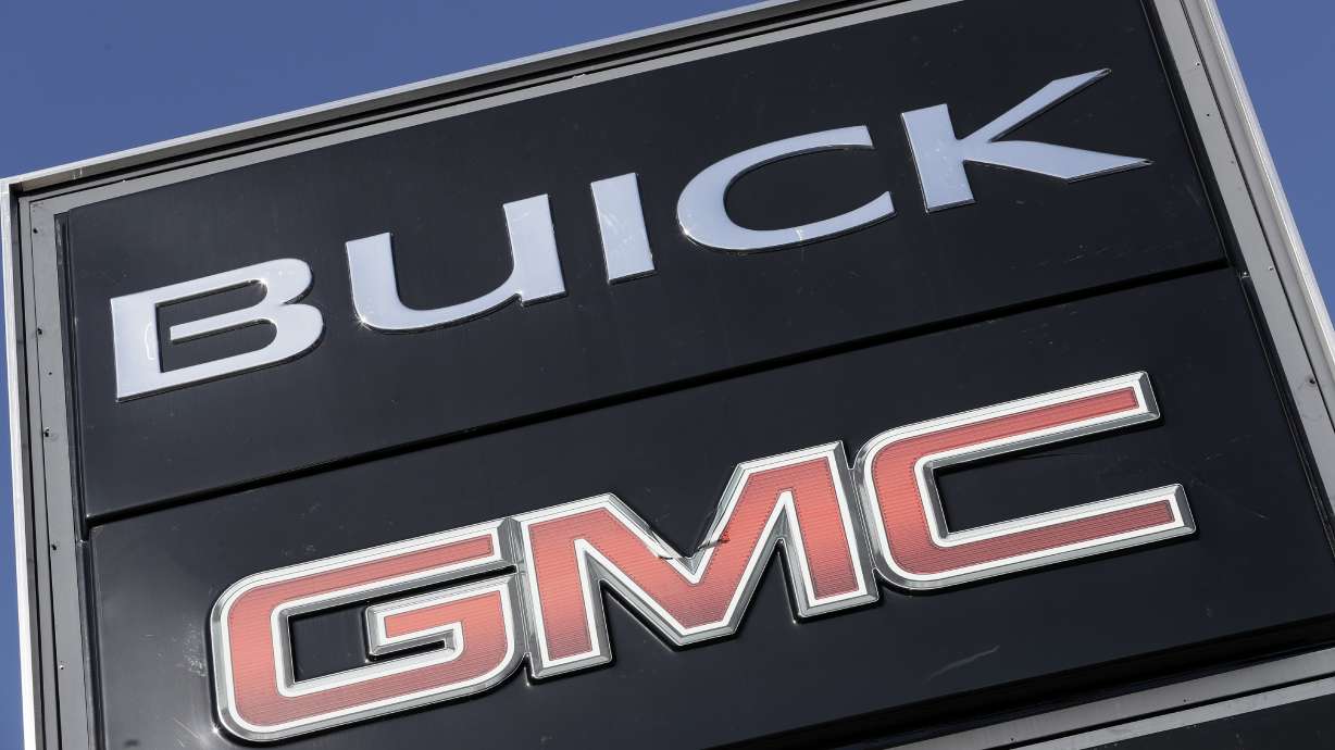 GM 2Q net earnings fall on loss from sale of European unit