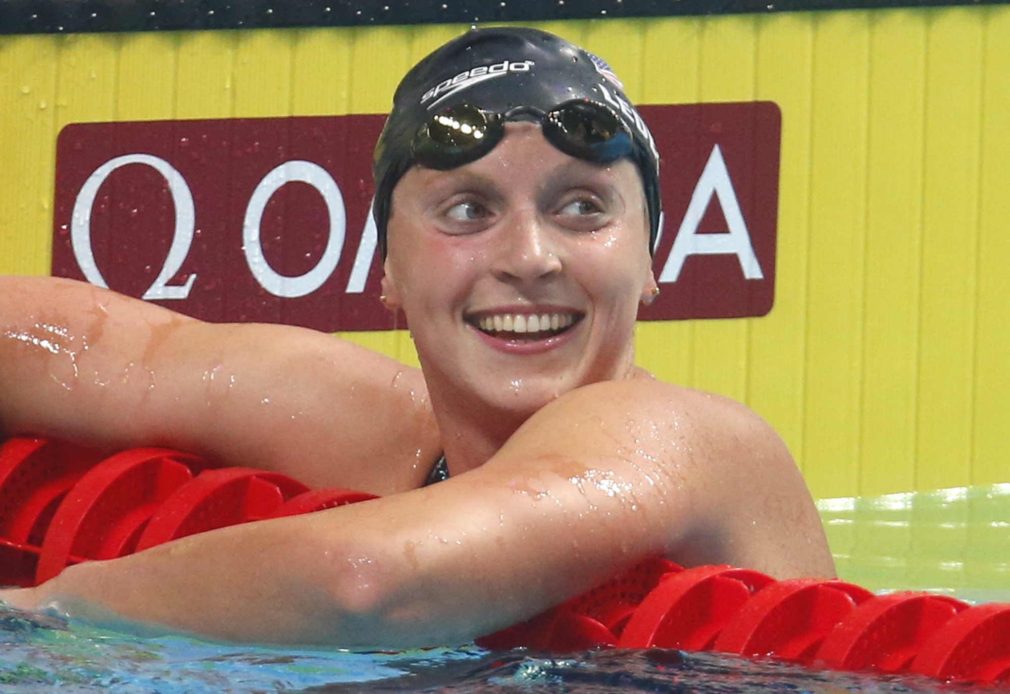 Ledecky breezes to 3rd worlds gold, brash King wins again