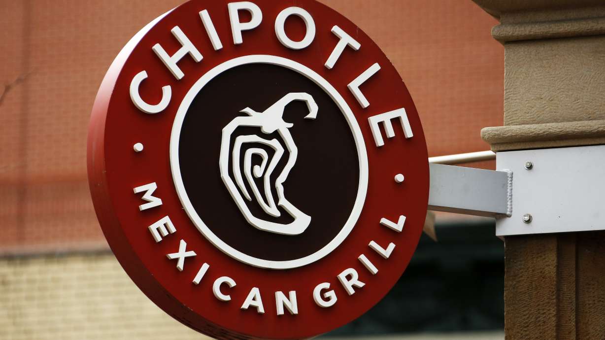 Chipotle says employee worked while ill at Va. location