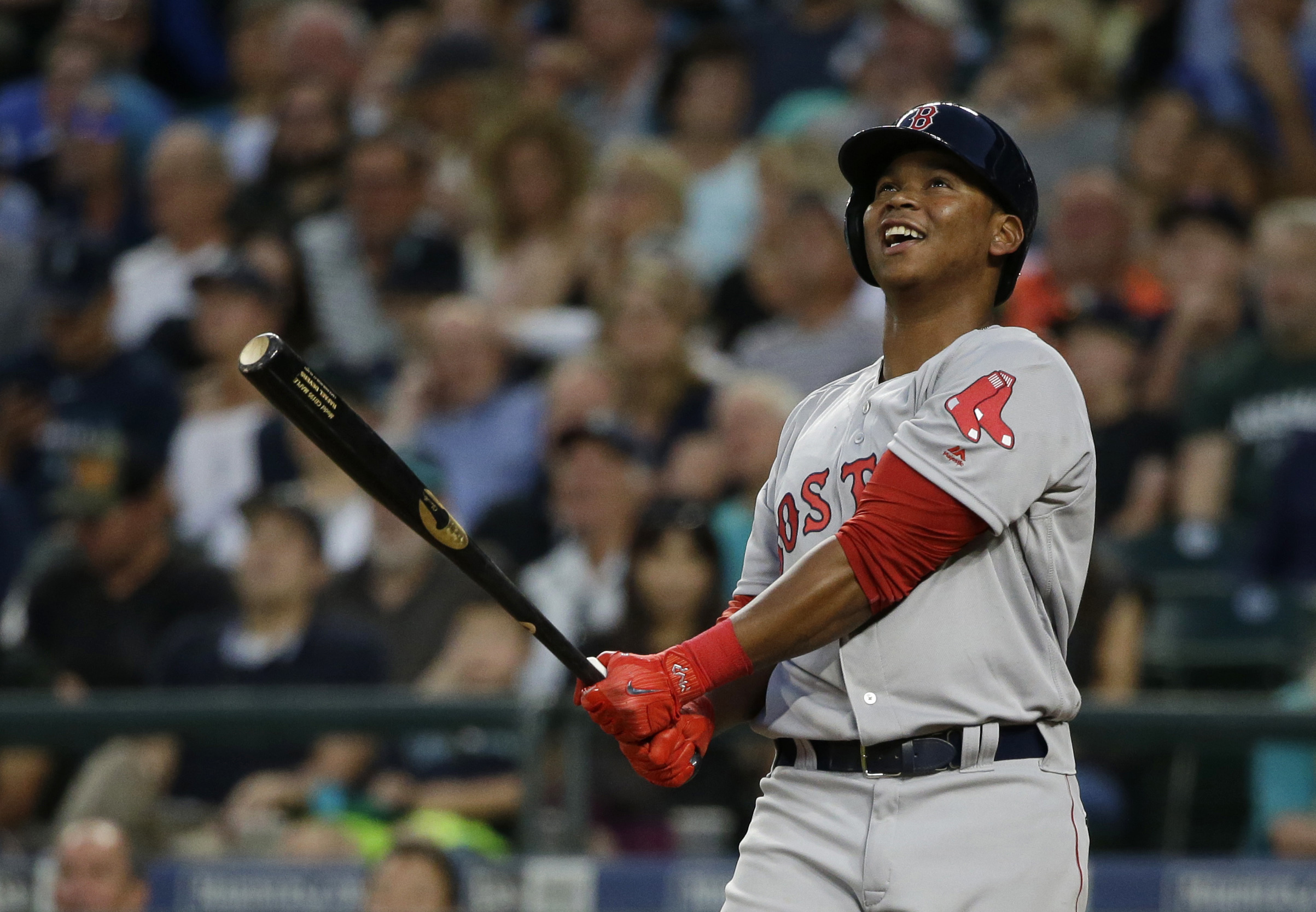 Segura's single in 13th rallies Mariners past Red Sox 6-5