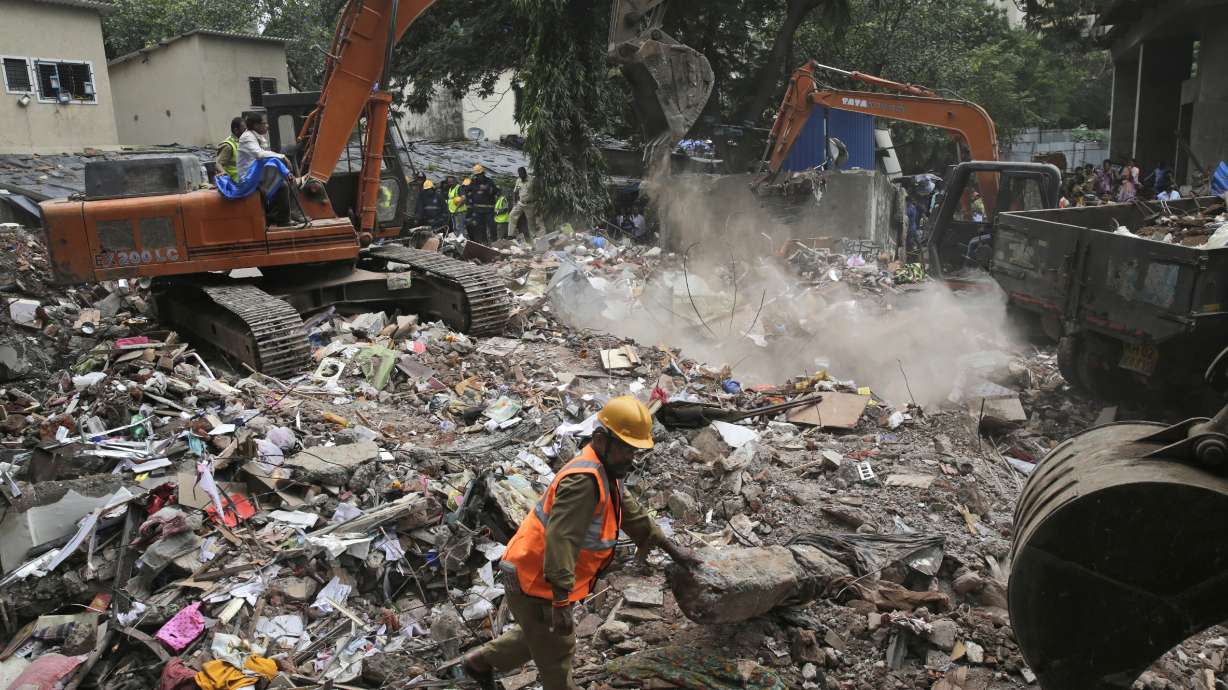 Death toll in building collapse in India rises to 17