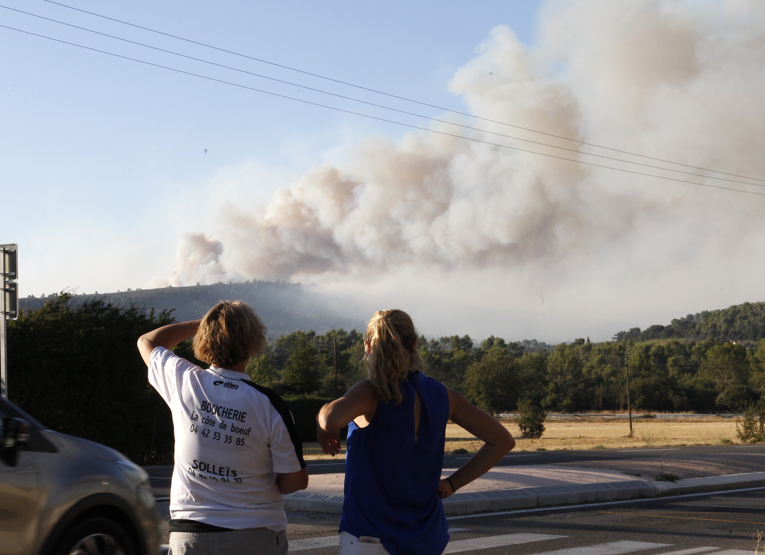 The Latest: Poor visibility hurts wildfire fight in Portugal