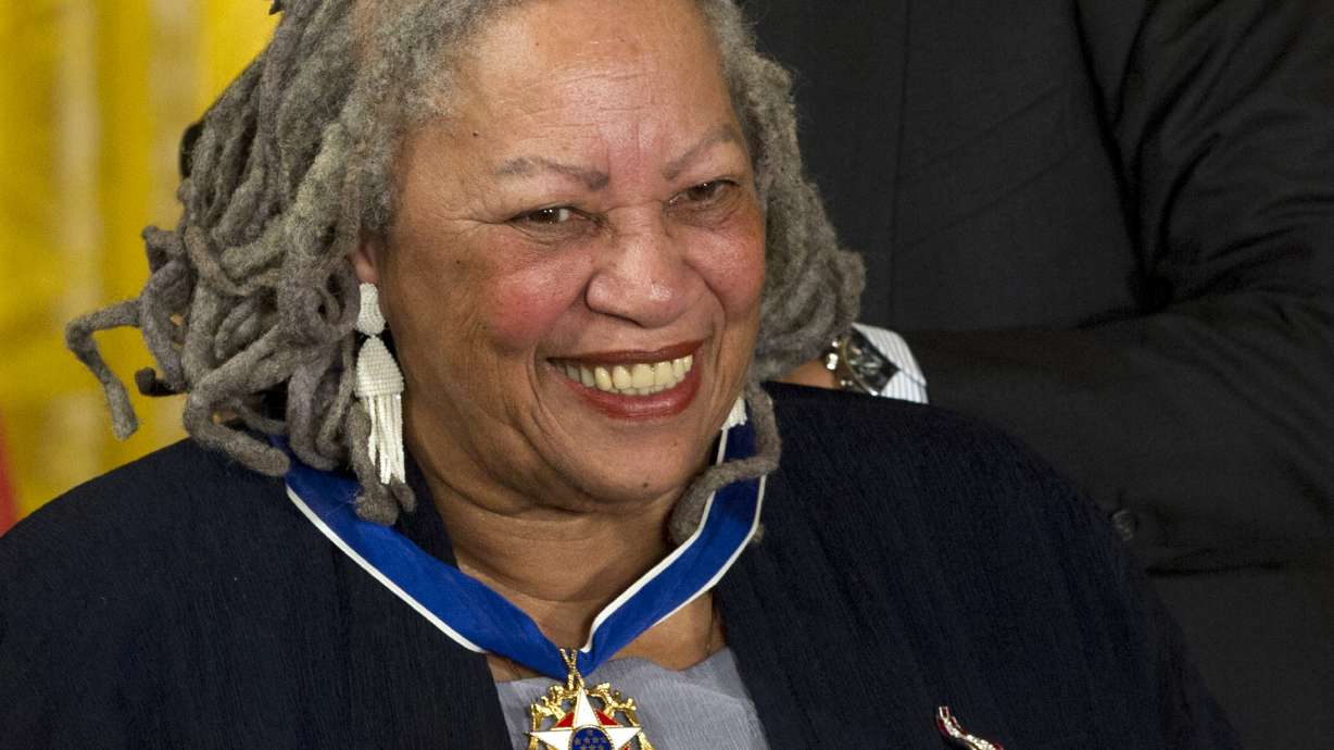 Toni Morrison, Joan Didion among those in PEN online archive