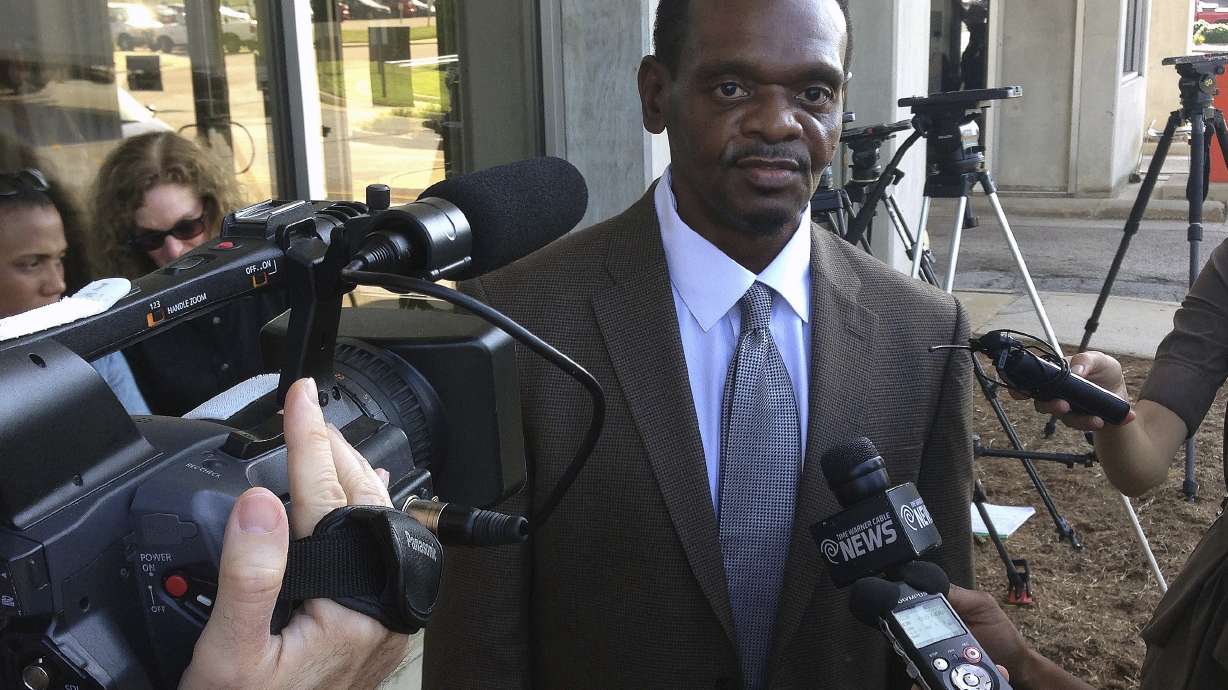 Advocate: 2 pardoned brothers steered into financial straits
