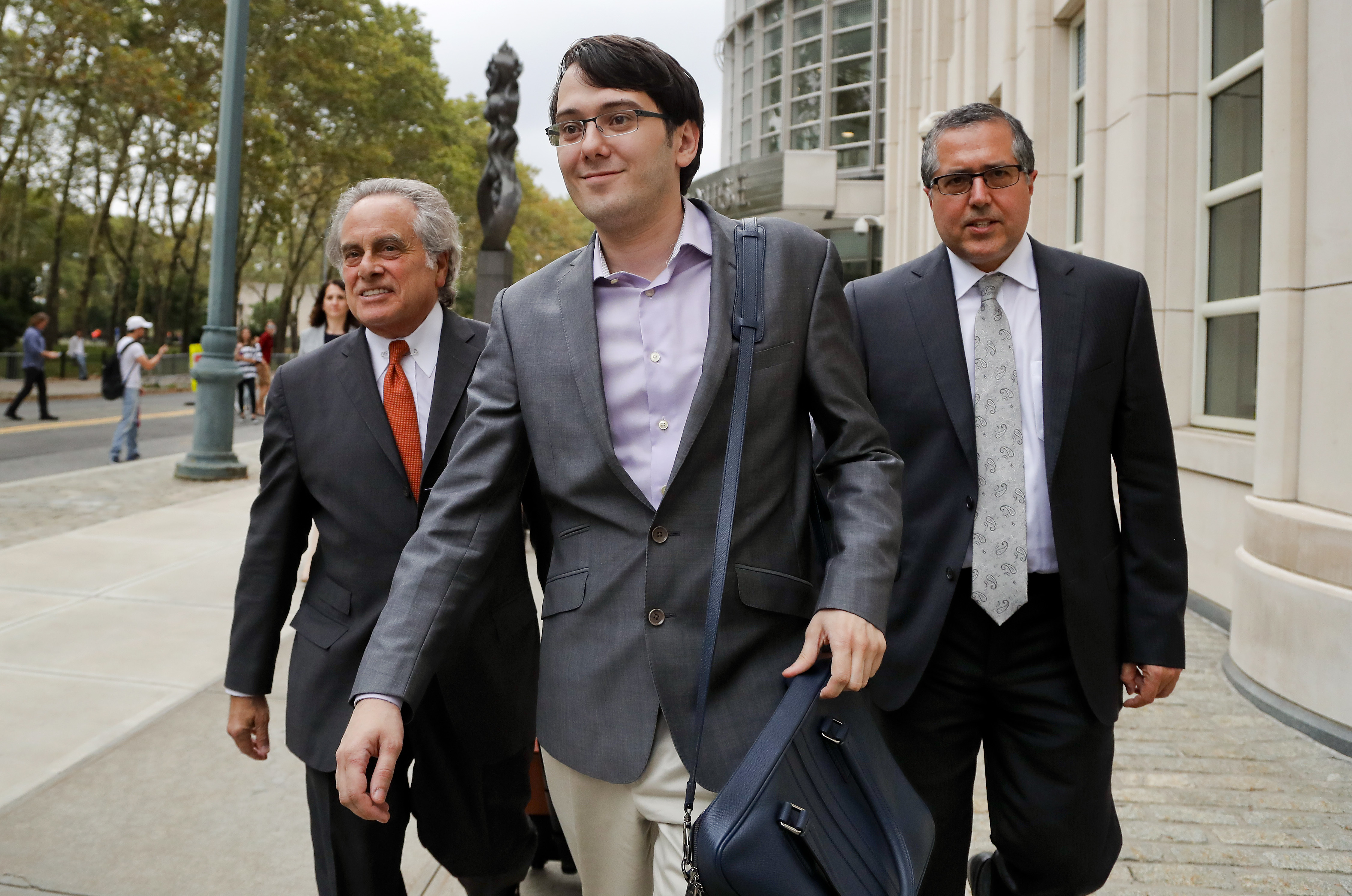 Shkreli jury ends first day of deliberations without verdict