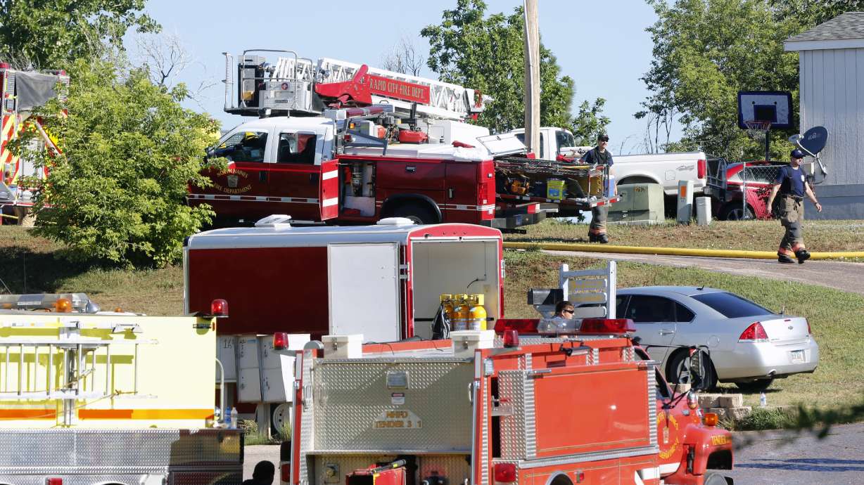 3 people die in mobile home fire in western South Dakota