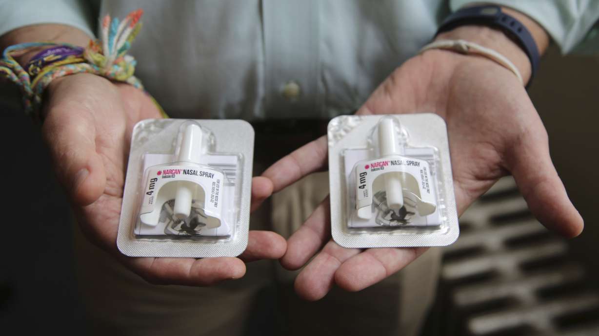 Chicago giving departing inmates overdose-reversing drug